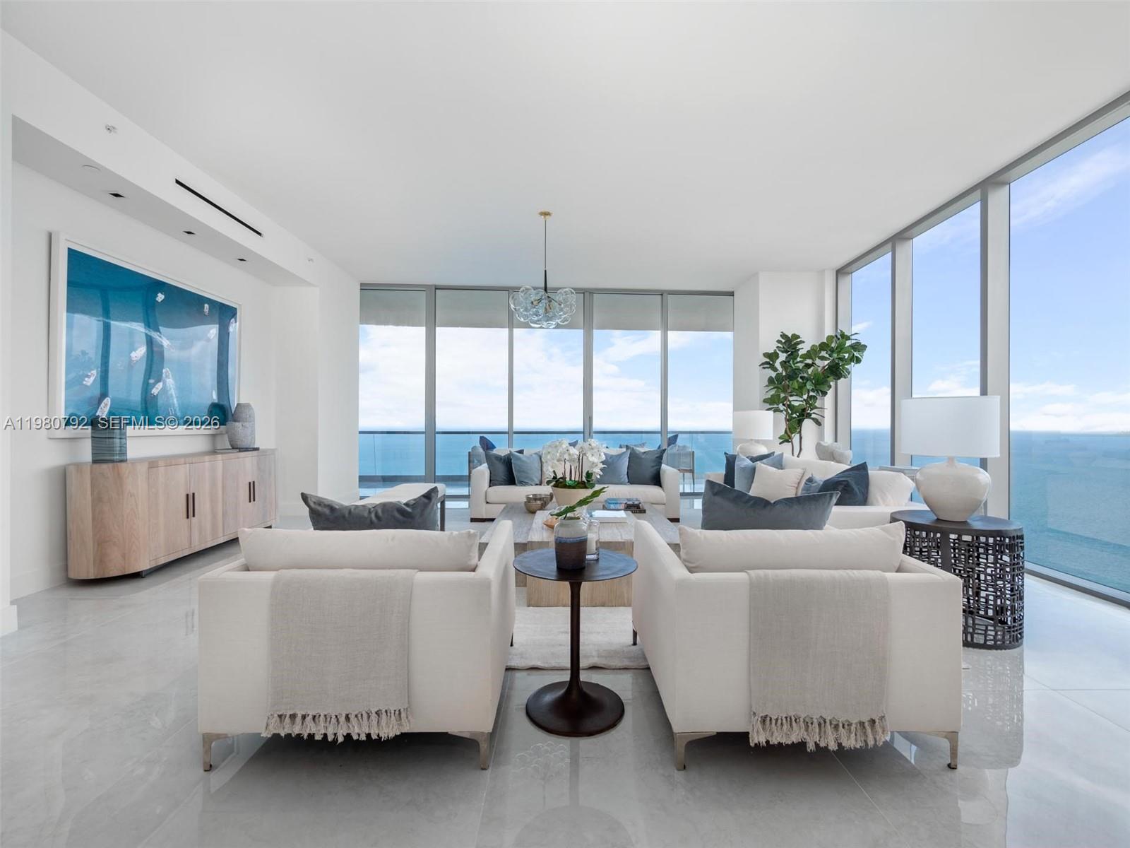 Turnberry Ocean Club Condo