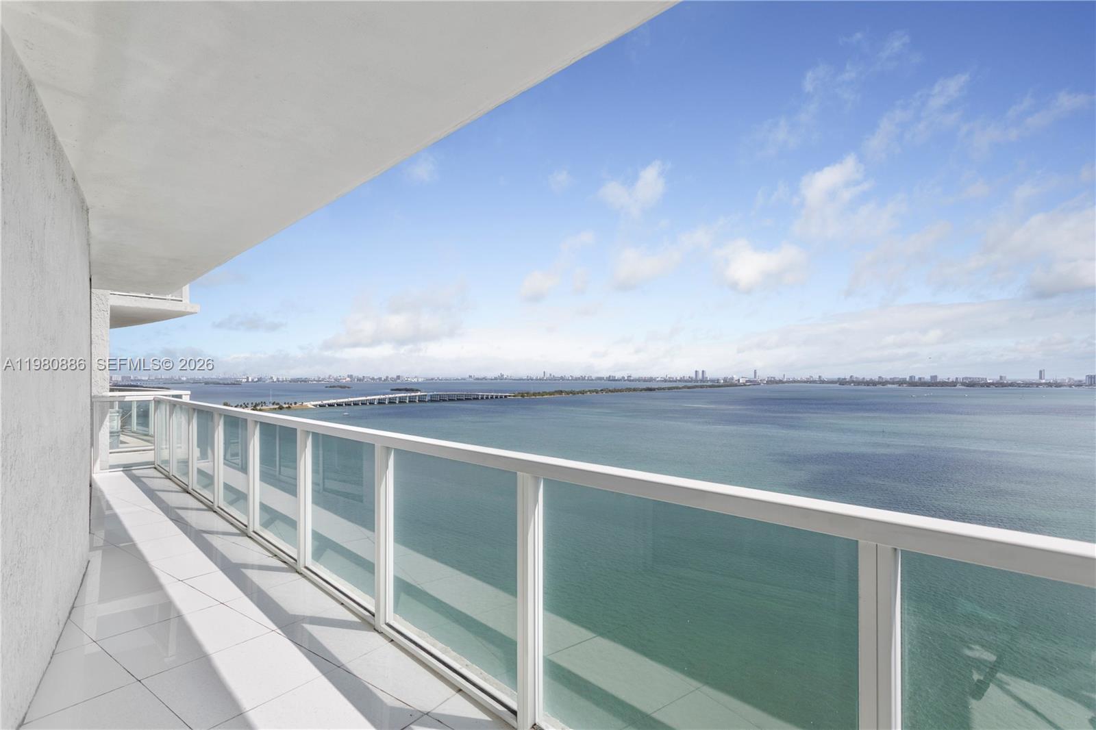 665 25th St Unit 2102, Miami, Florida 33137