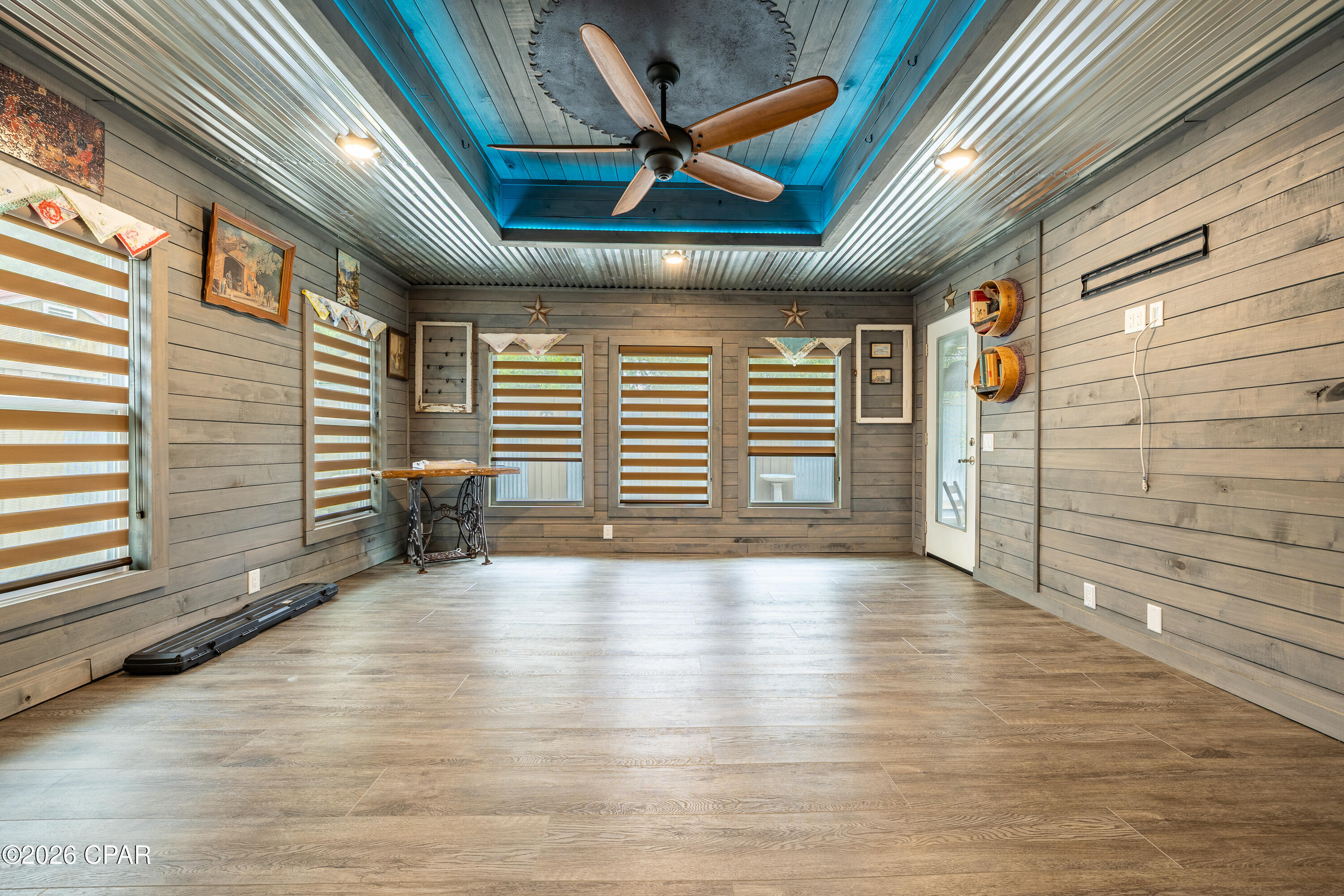 Image 10 For 6537 Pine Drive