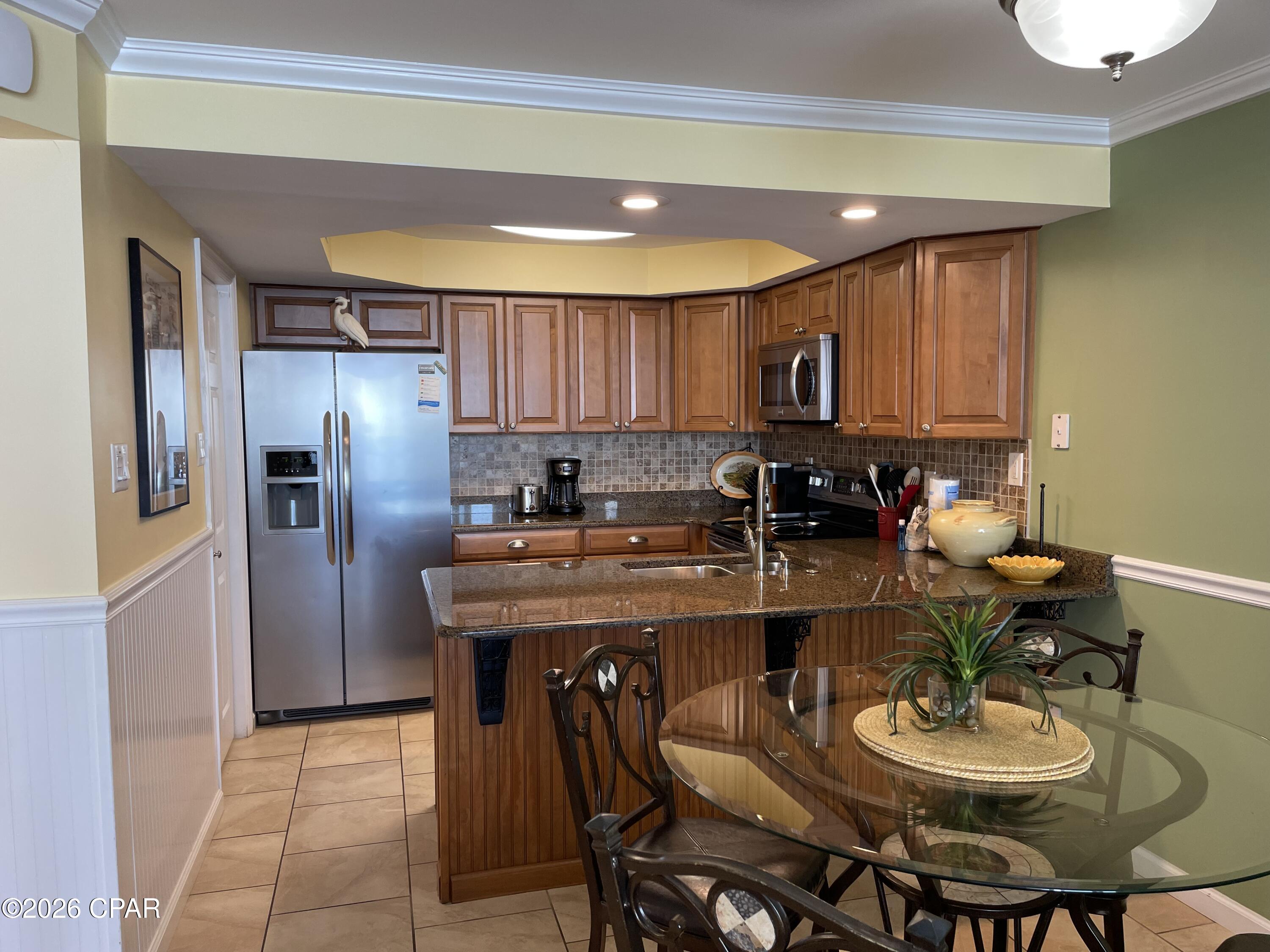 Image 4 For 6905 Thomas Drive 802