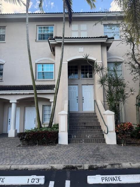 Las Brisas At Doral Condo