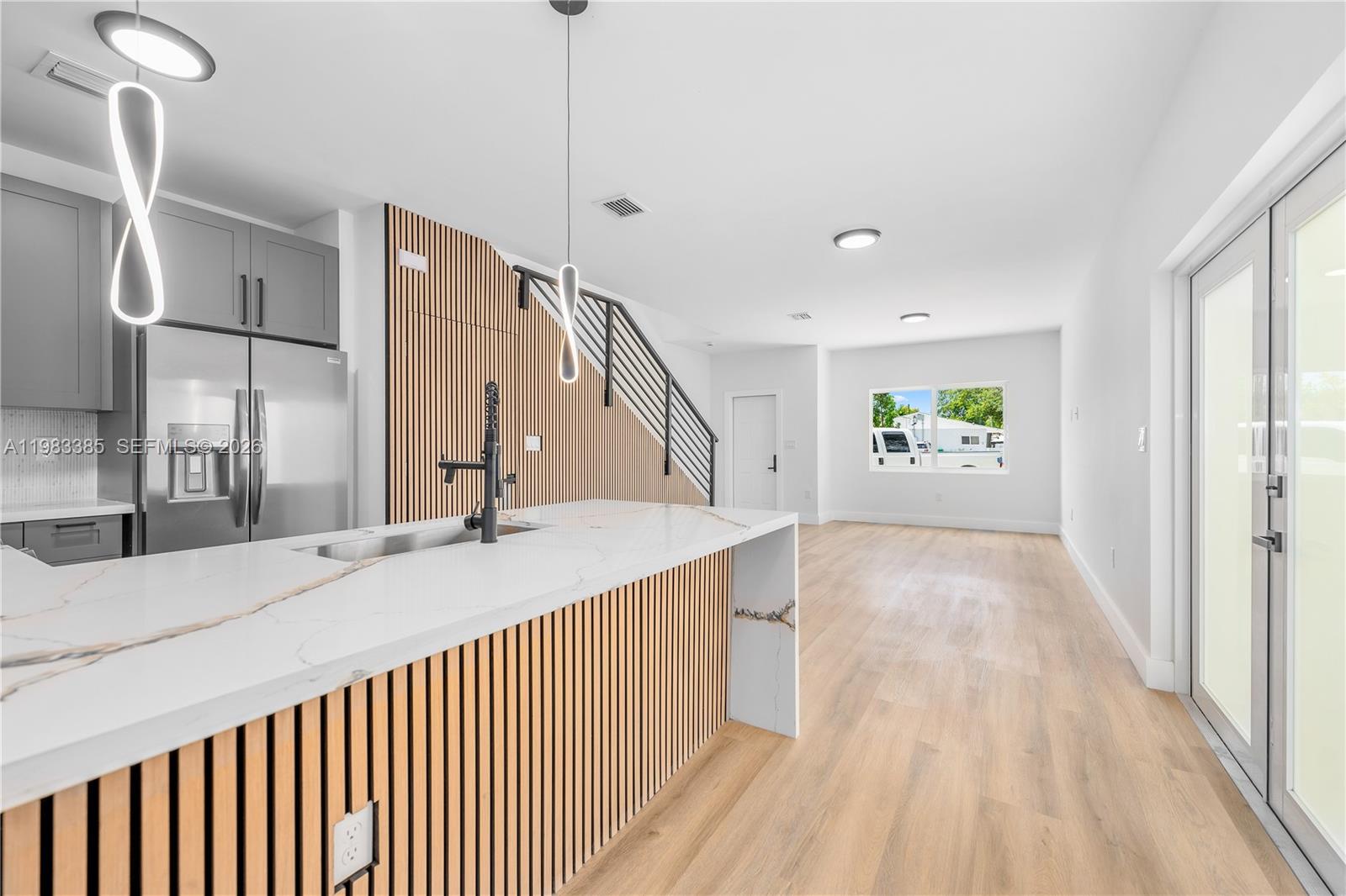 Property photo # 9