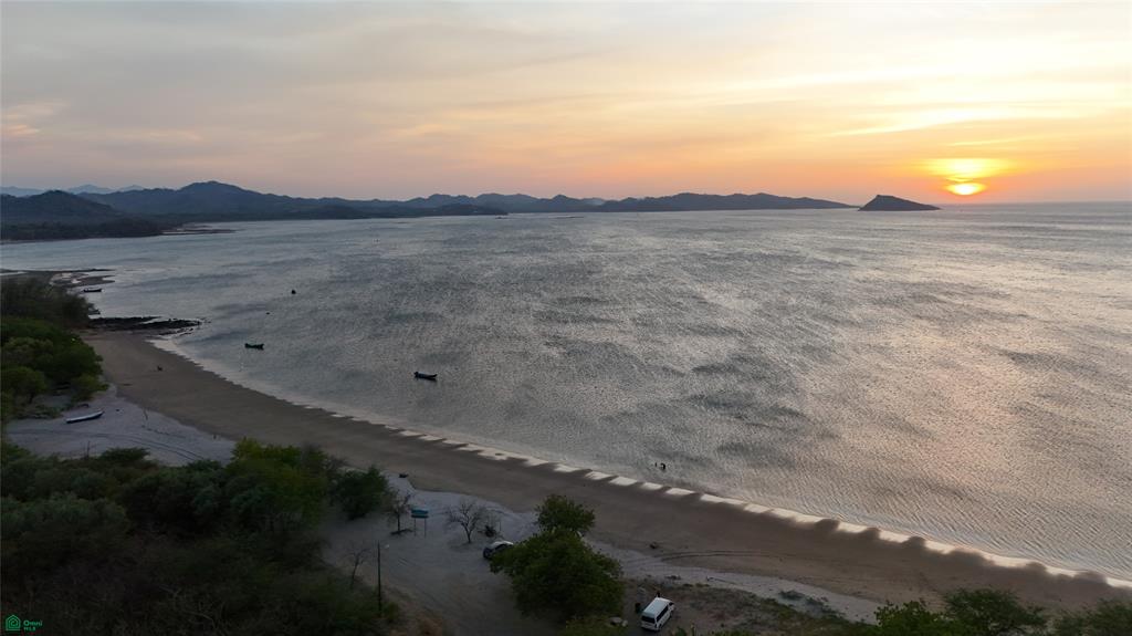  bed Land For Sale in La Cruz, Guanacaste - 1