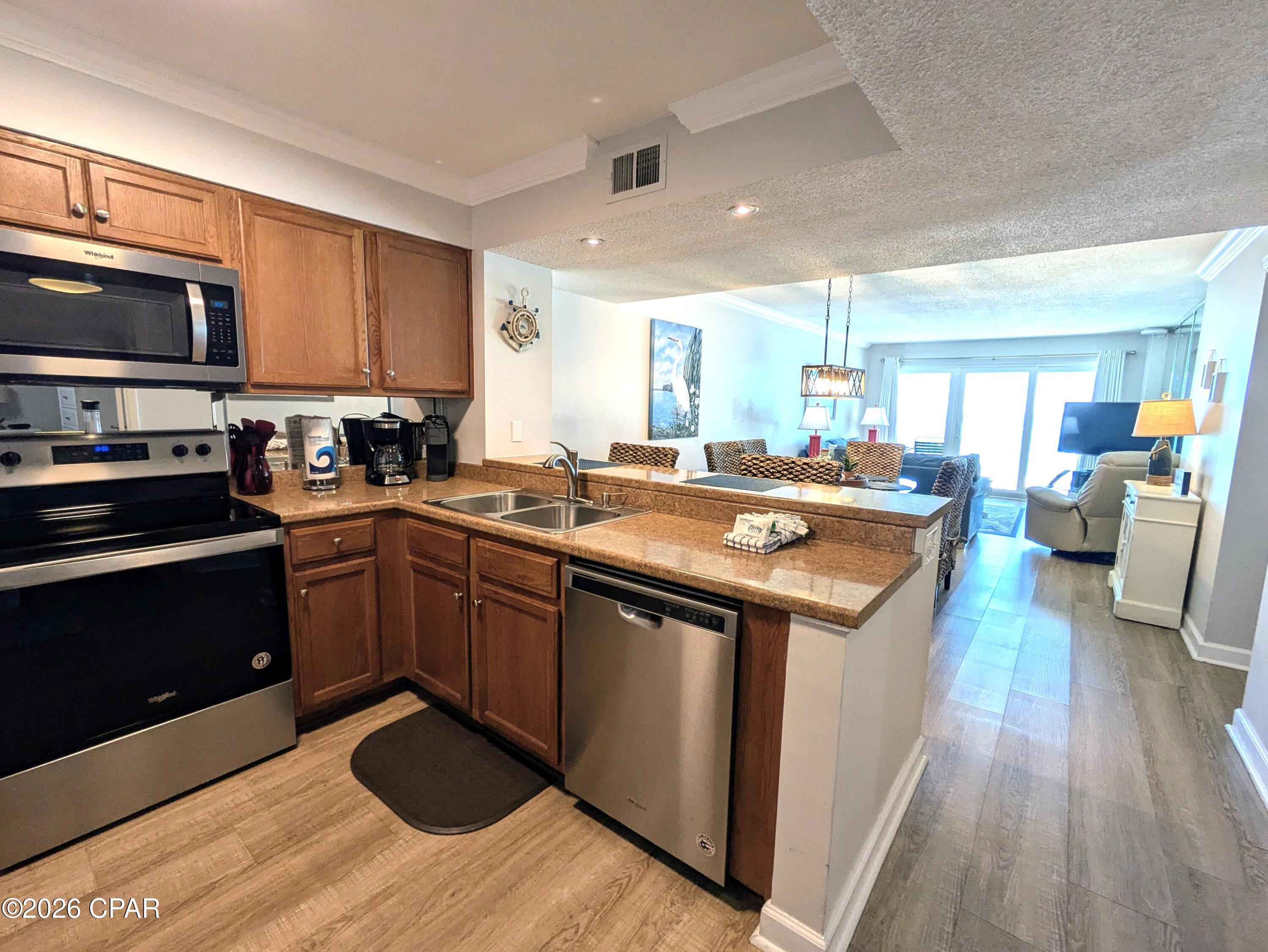 7205 Thomas Drive D303