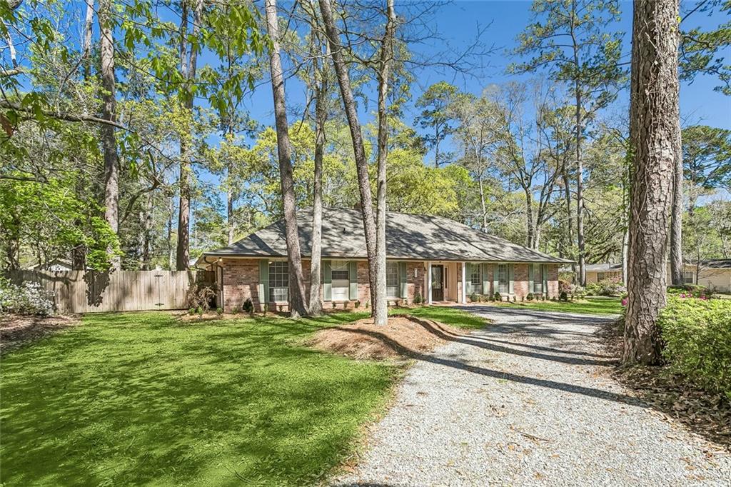 32nd image of 124 North Dr, Covington, LA 70433 | MLS# 2547633
