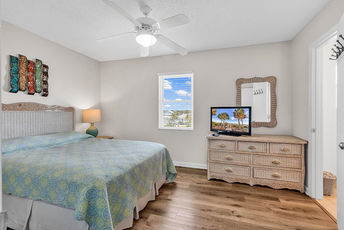 306 Waccamaw Dr. 