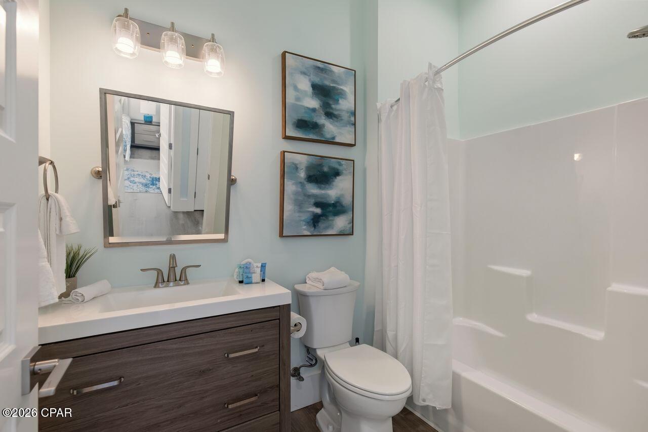 5522 Thomas Drive, Panama City, FL 32408 thumbnail, photo 10 of 23