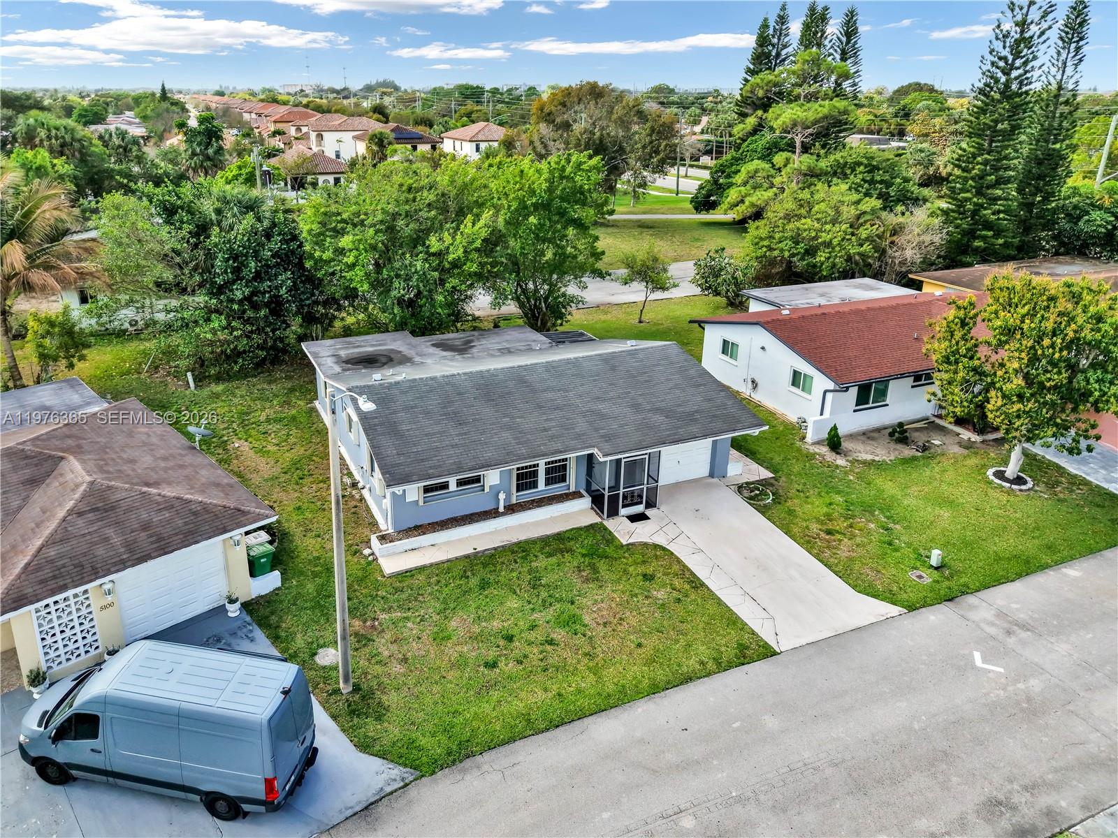 Property photo # 9