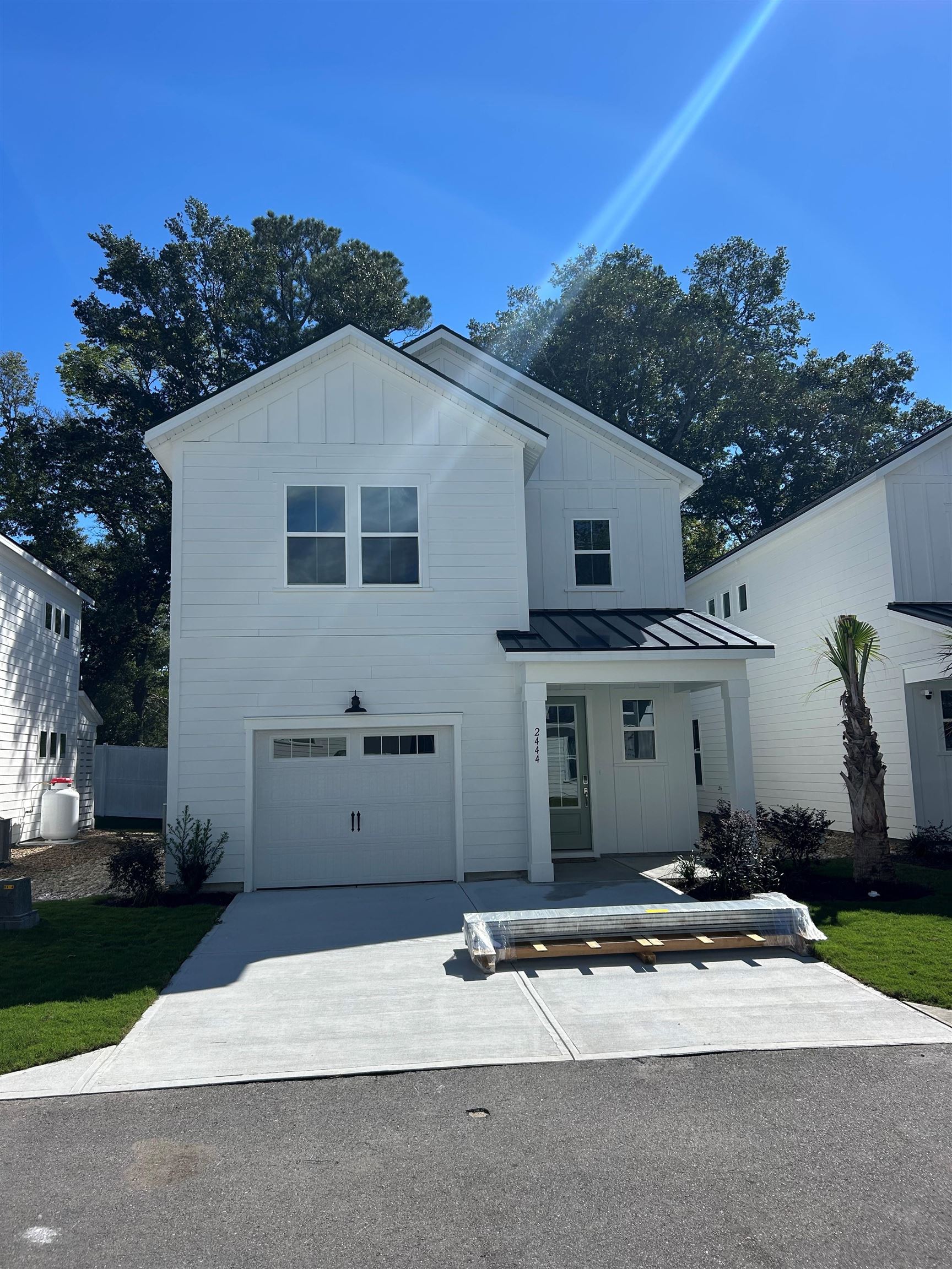 2444 Hillbourne Loop