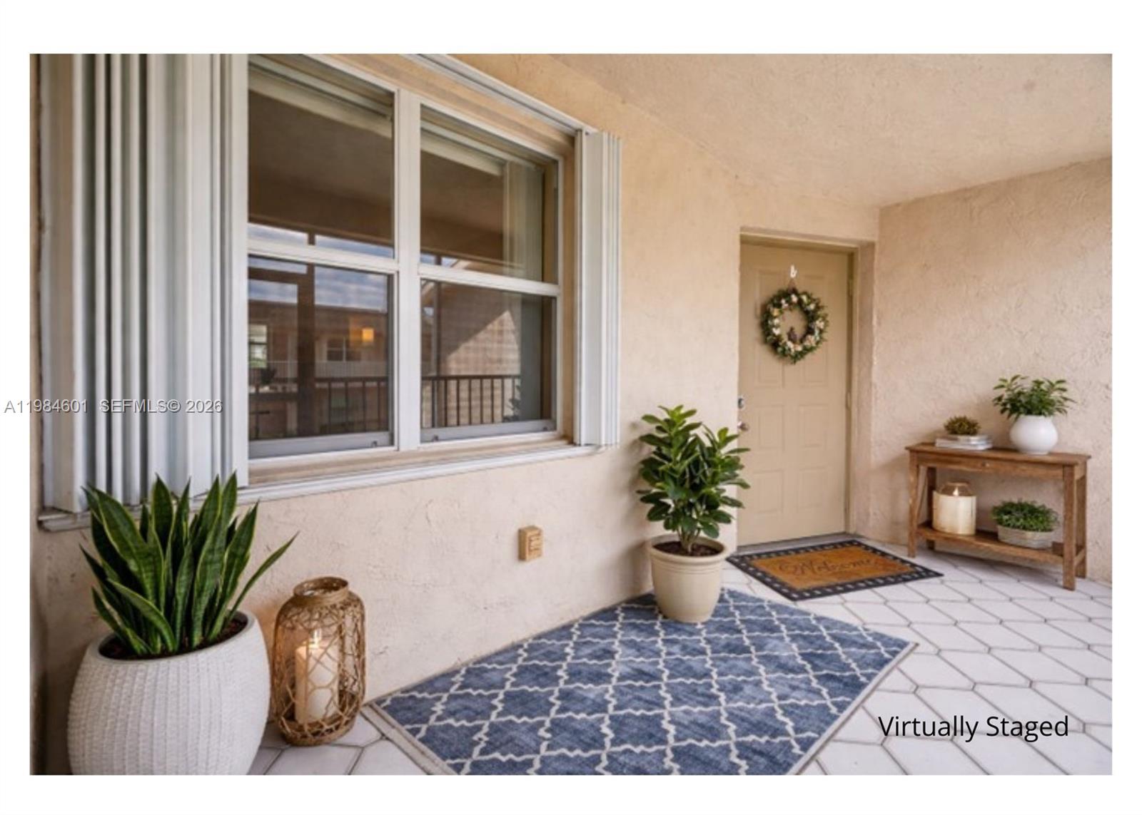 Lakeshore Condo 6