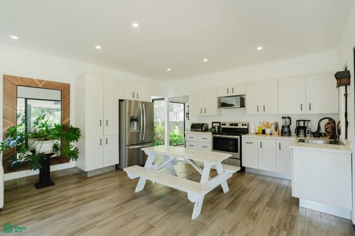 1 bed Single Family Homes For Sale in Mora, San Jose - 1