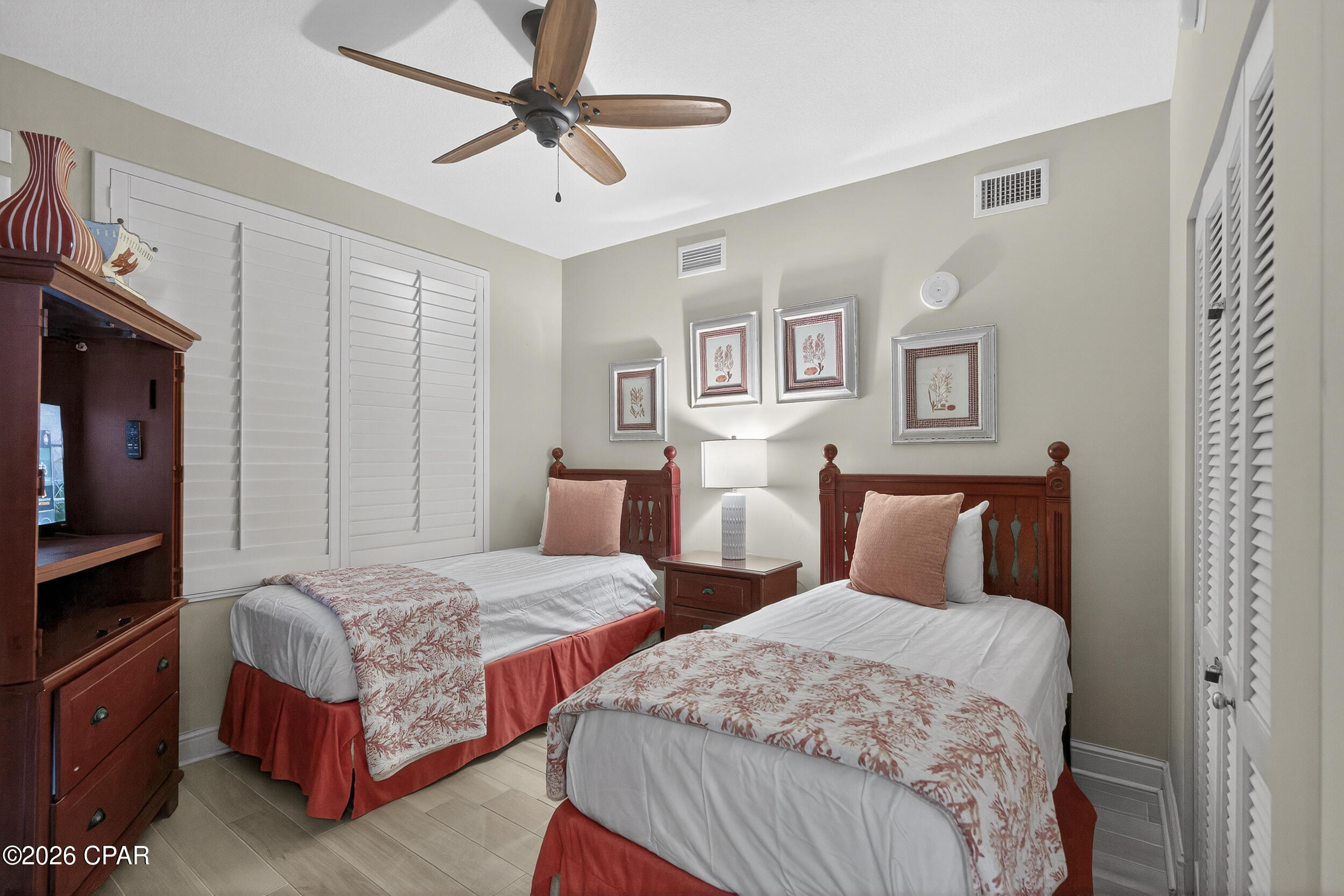 Image 37 For 15625 Front Beach Road 1602