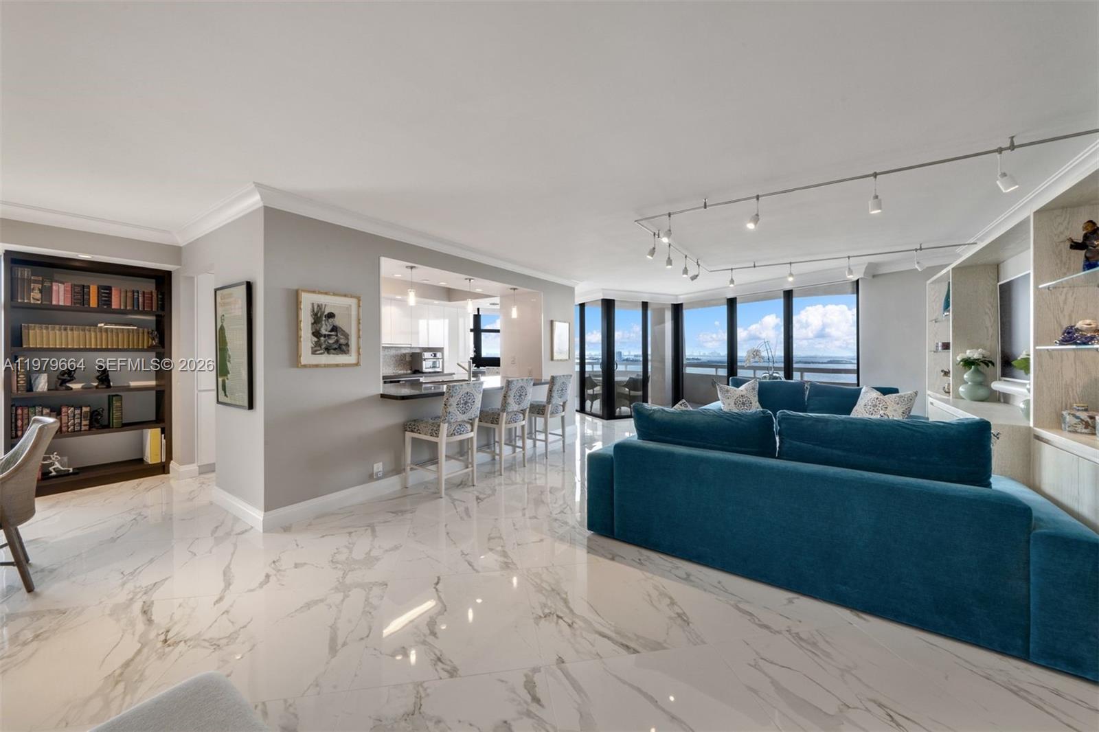 Towers Of Quayside Condo