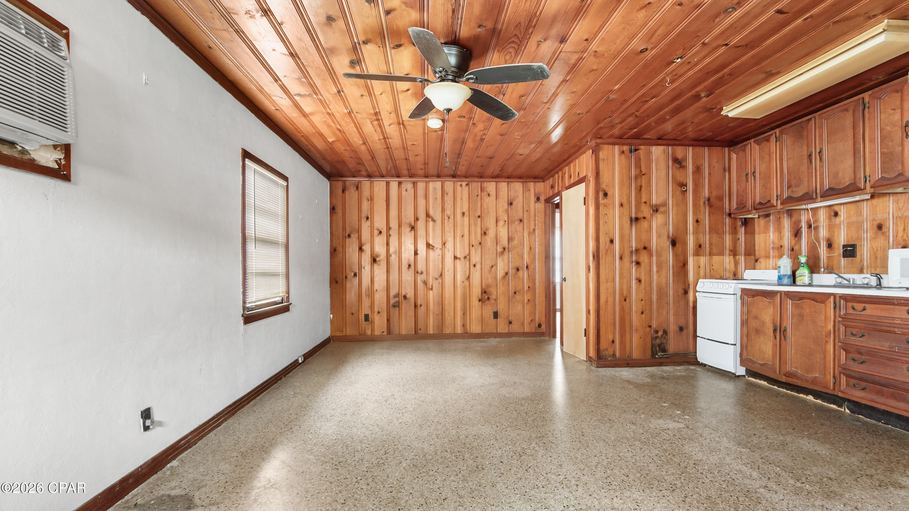 Image 41 For 604 Fernwood Street