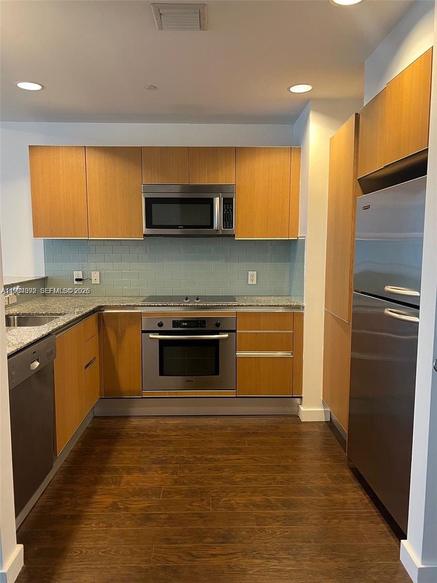 1060 Brickell Condo