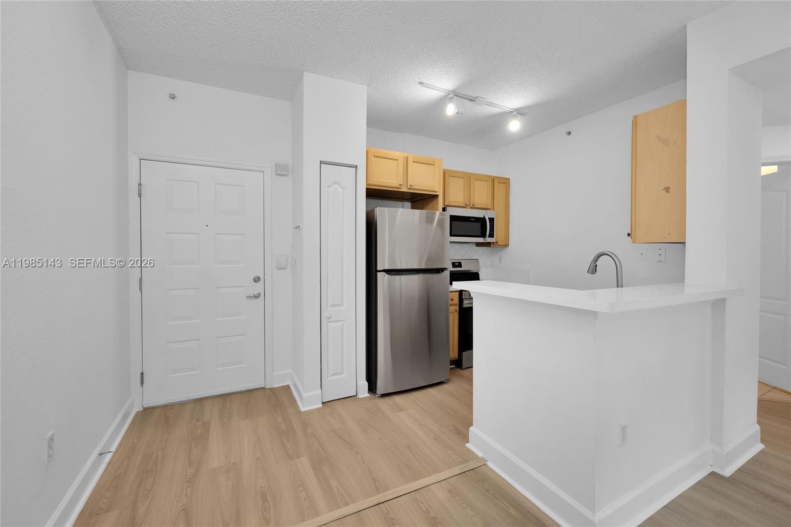 Homes for sale in South Miami, FL | 6001 Sw 70 Street #208, South Miami, FL 33143 | MLS# A11985143