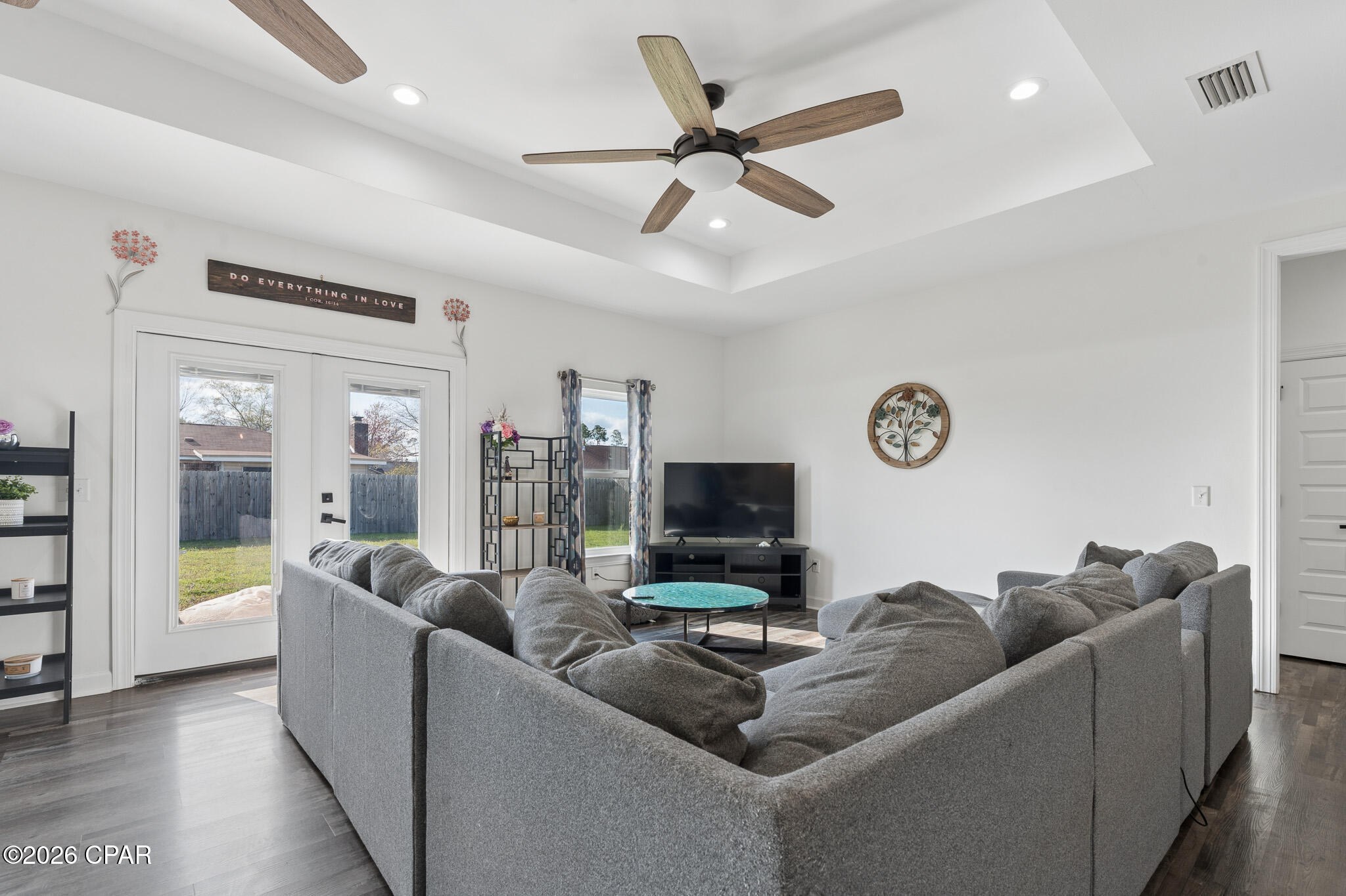 Image 13 For 909 Mallory Drive