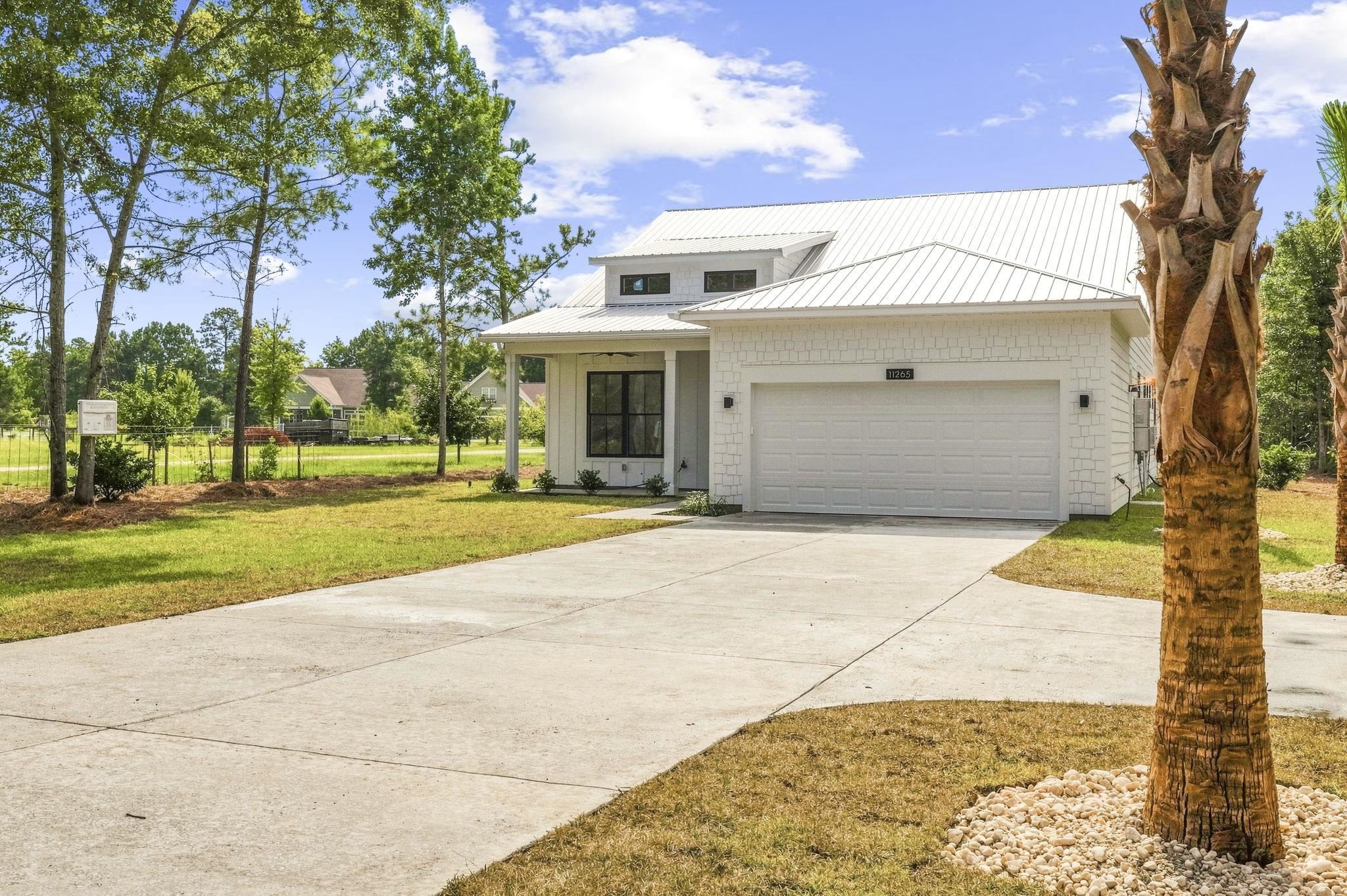 Photo 1 of Single family home for sale at 11265 Mcdowell Shortcut Rd, Murrells Inlet, SC 29576 | MLS# 2607056 | Listing updated on 2026-09-20