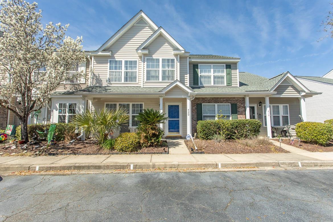 420 Whinstone Dr. Murrells Inlet, SC 29576