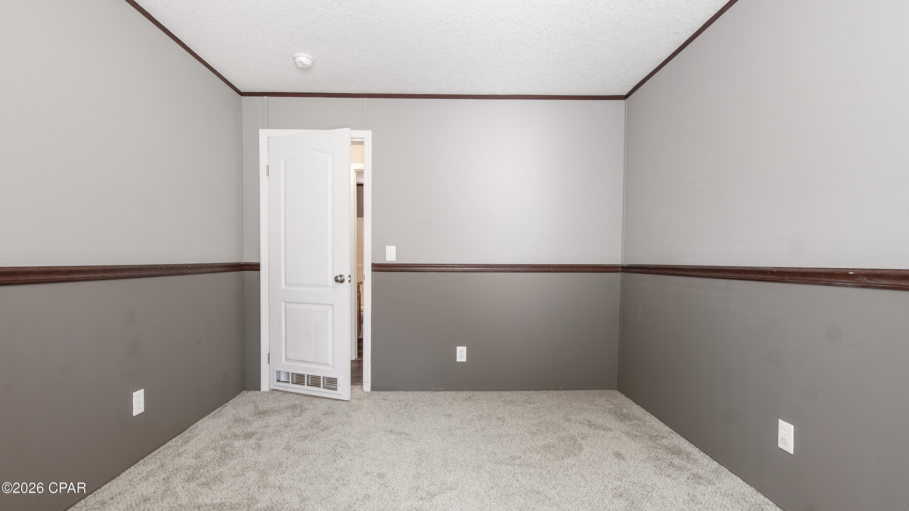 Image 18 For 2442 Pinewood Drive