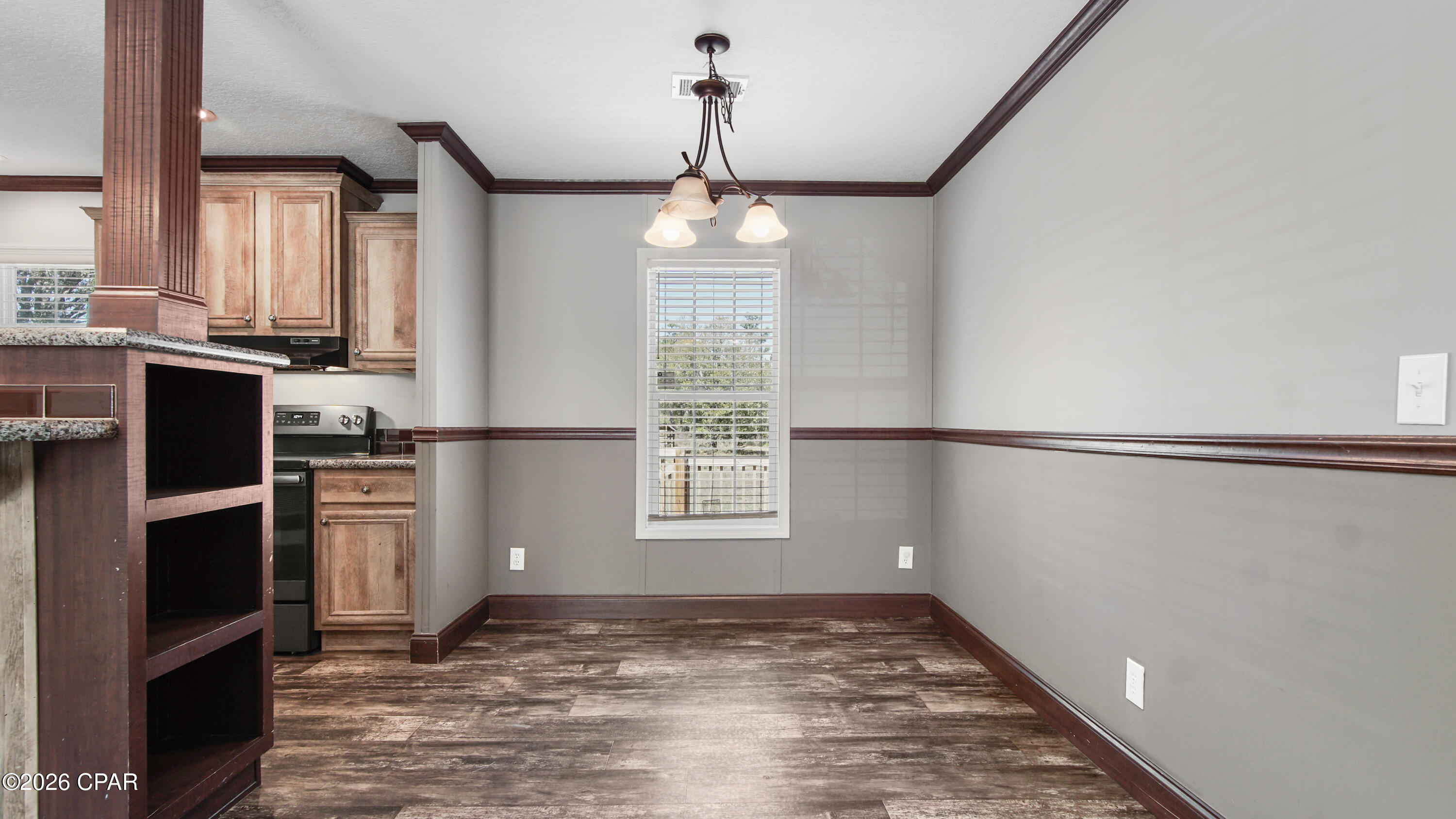 Image 6 For 2442 Pinewood Drive