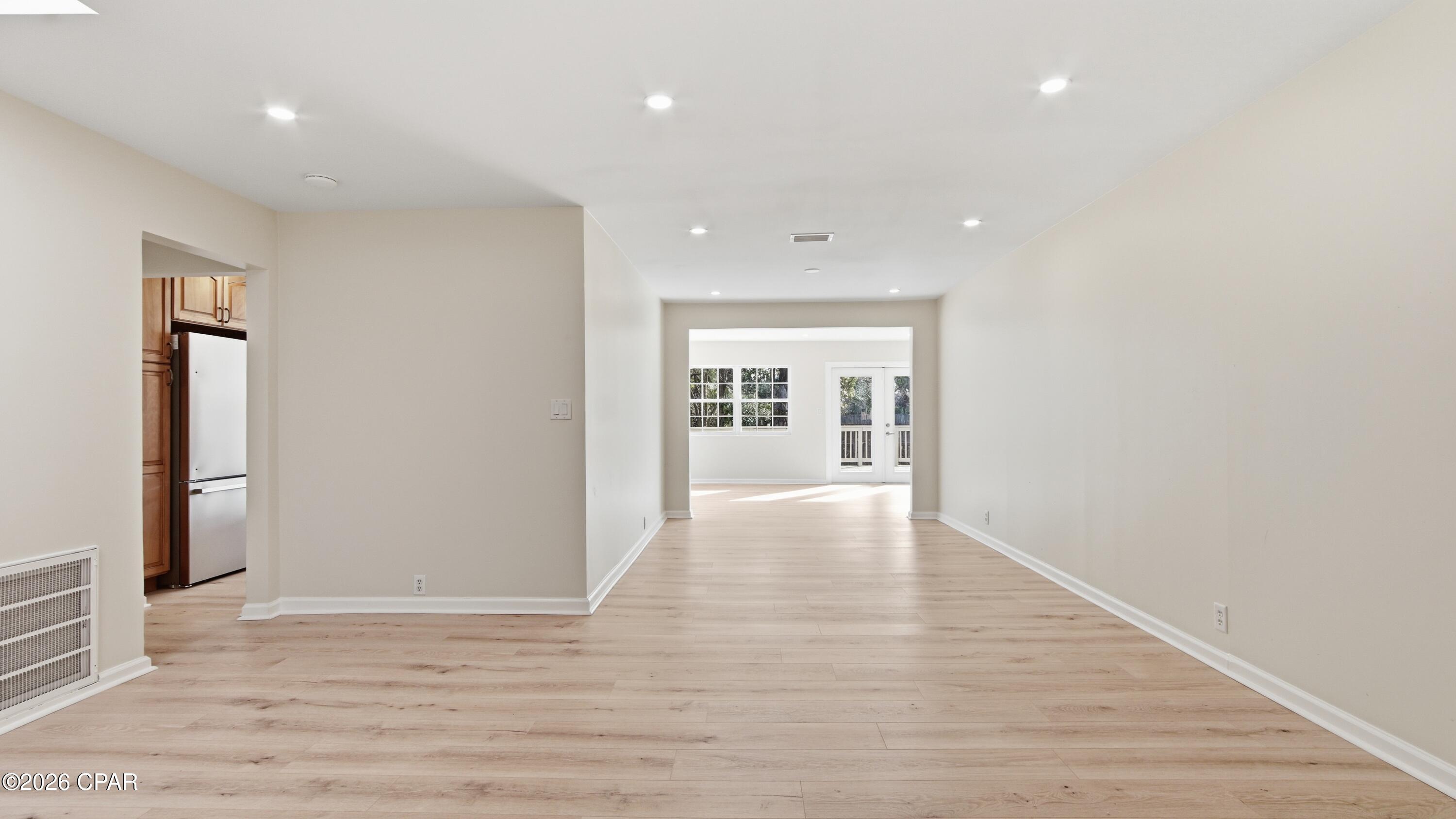 Image 15 For 1112 Earl Avenue