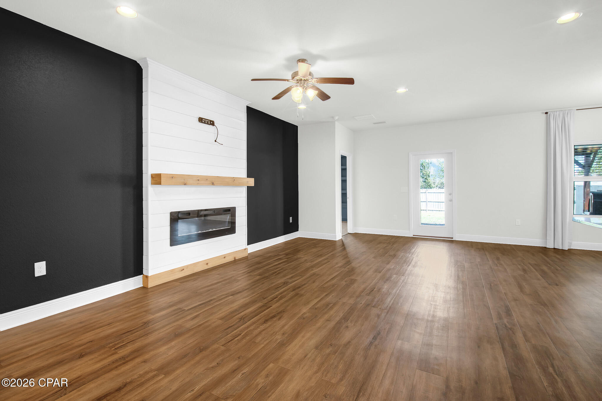 Image 11 For 479 Eagle Lake Way
