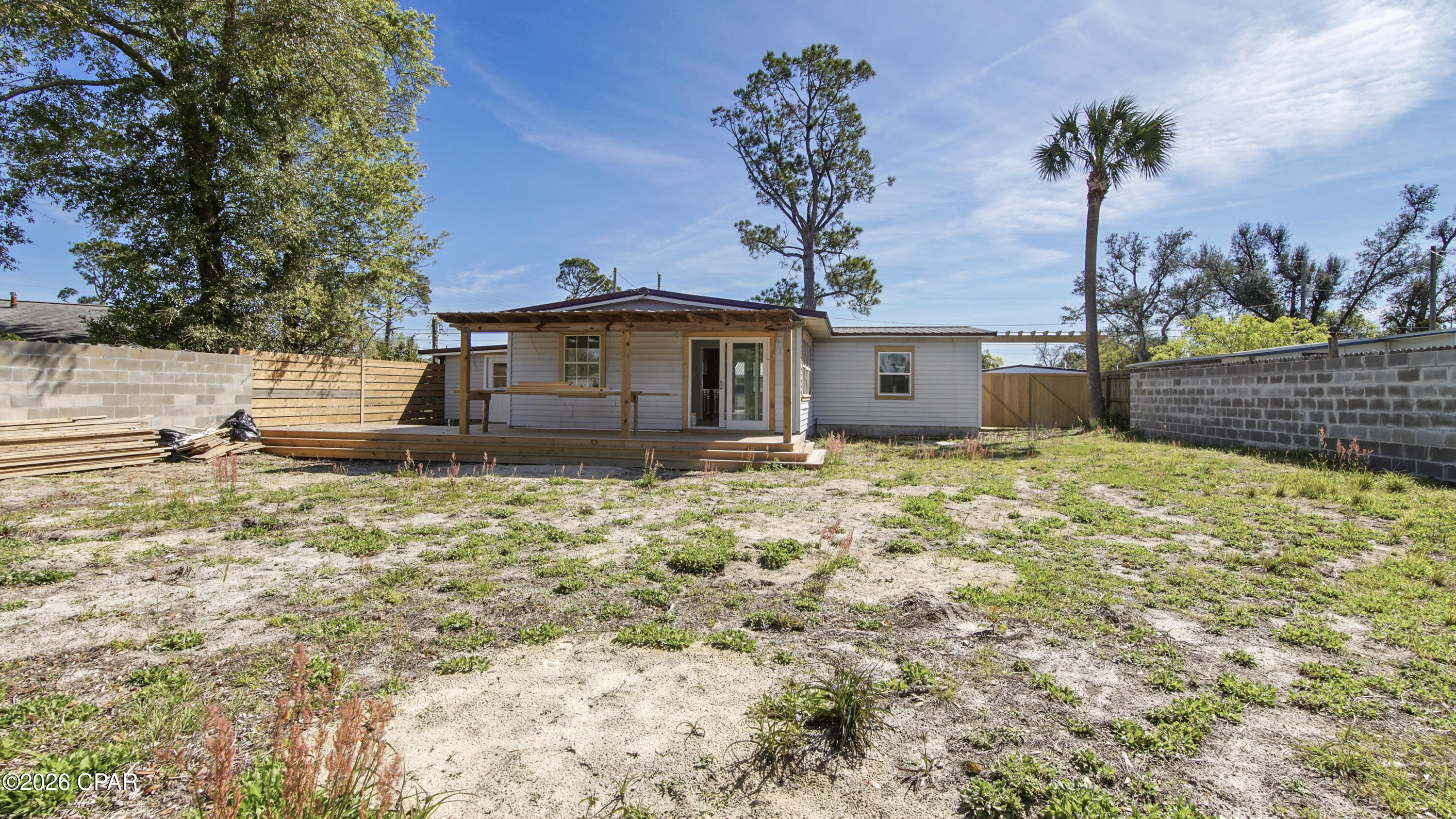 Image 4 For 1613 Hickory Avenue