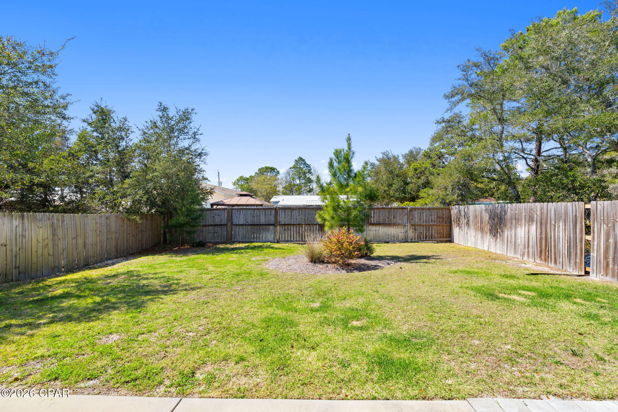 Image 36 For 319 Oleander Drive