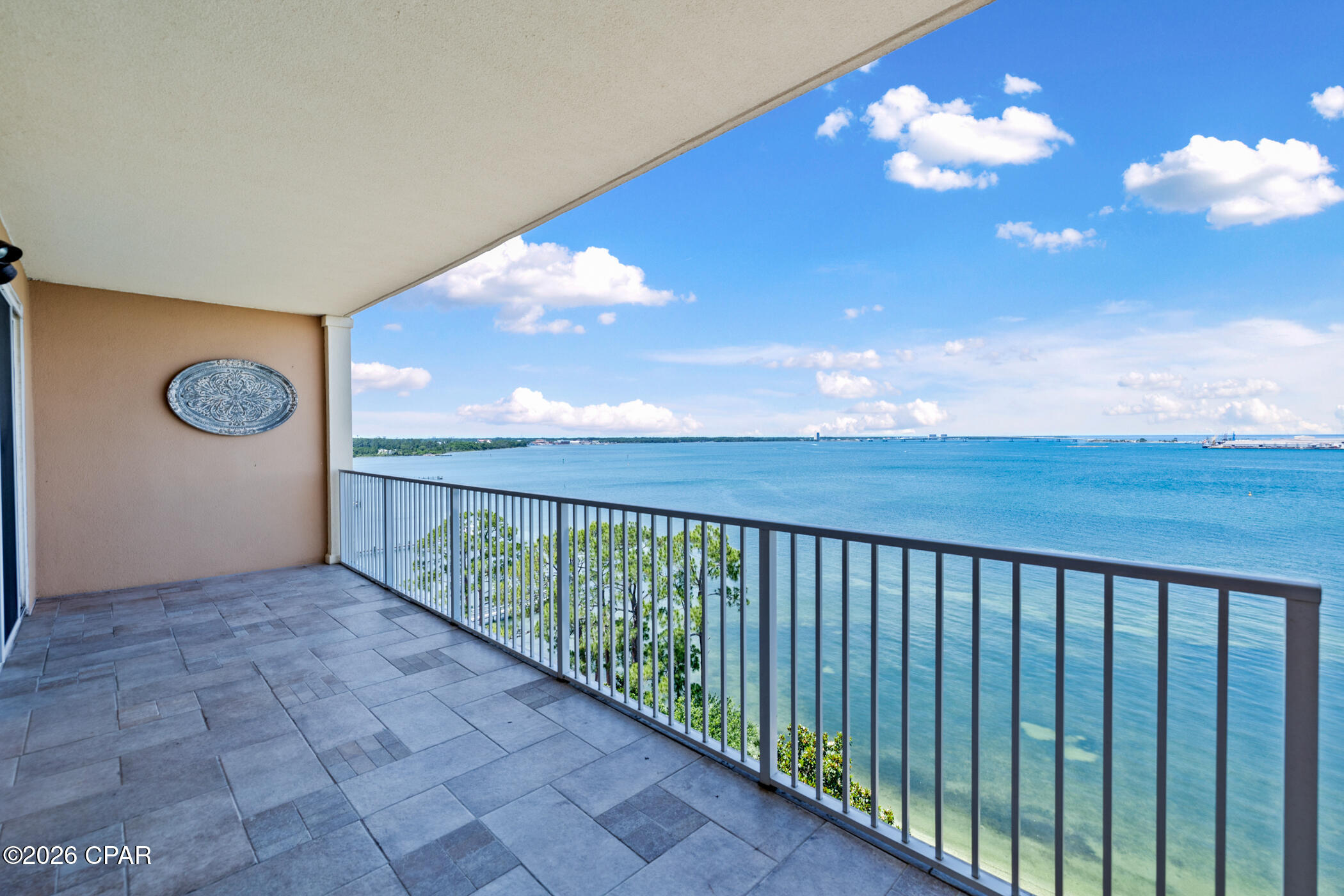 Image 1 For 2400 Grandiflora Boulevard 904