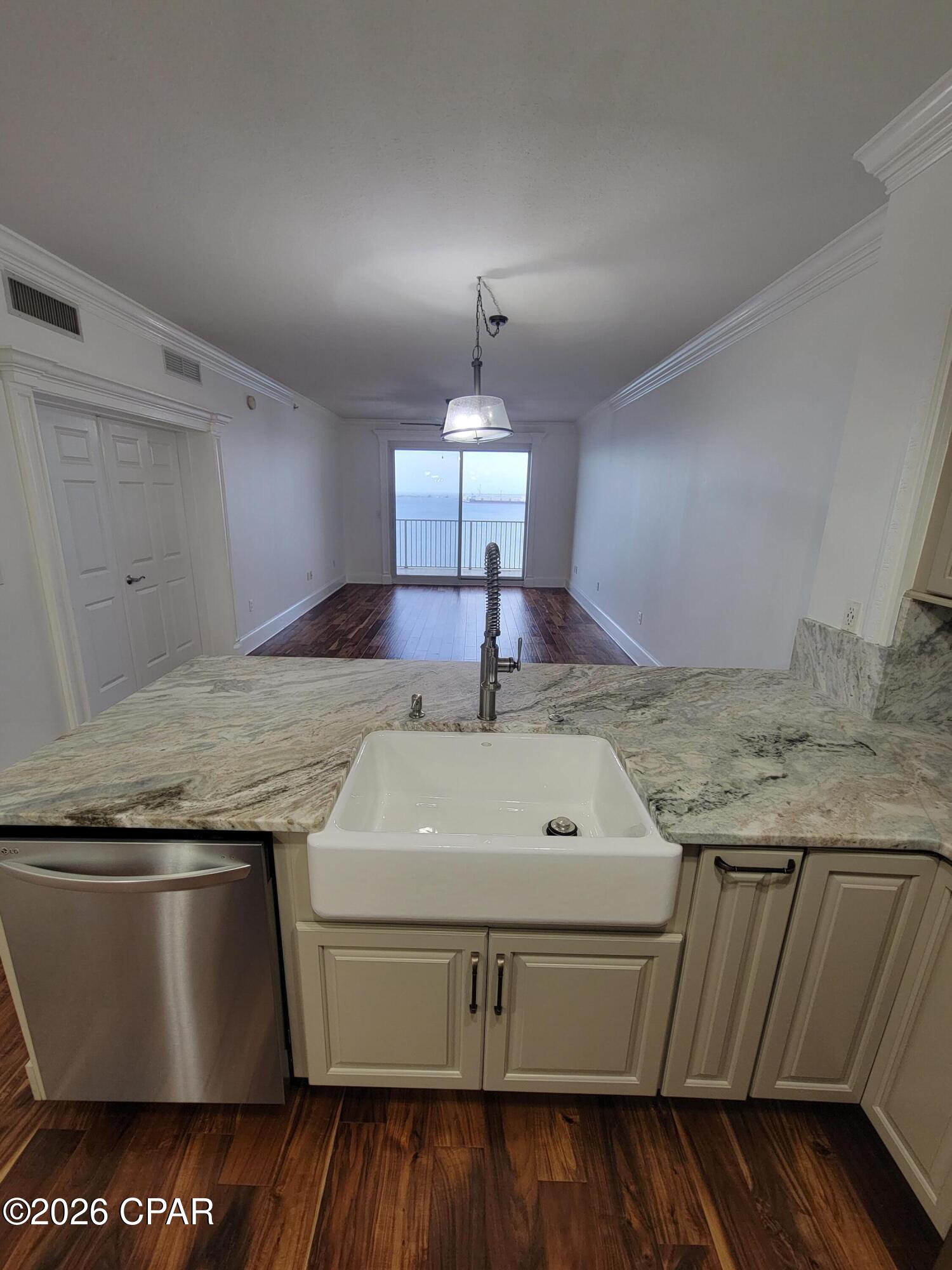 Image 31 For 2400 Grandiflora Boulevard 904