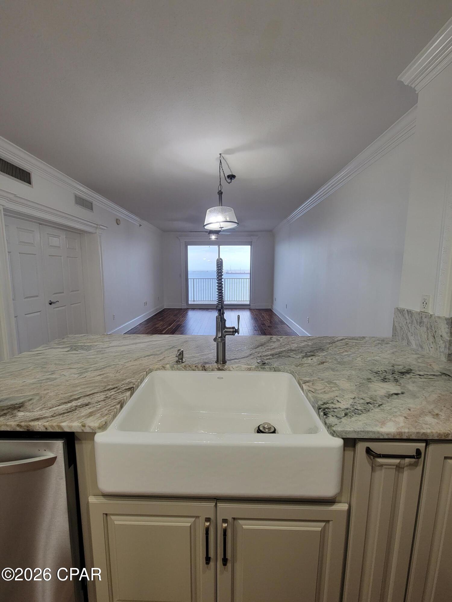 Image 32 For 2400 Grandiflora Boulevard 904