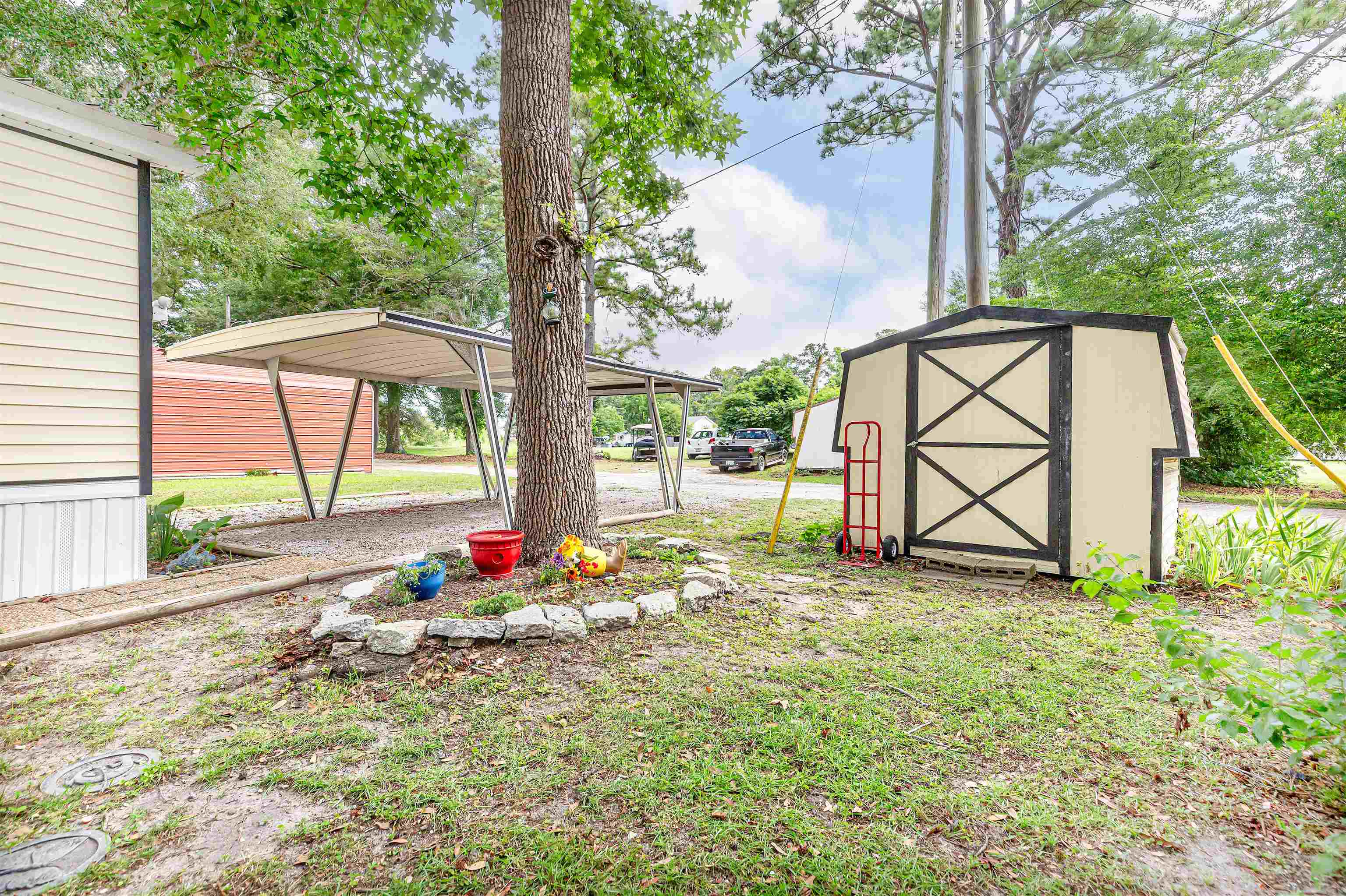 2nd image of 582 Mimosa Dr, Murrells Inlet, SC 29576 | MLS# 2607270
