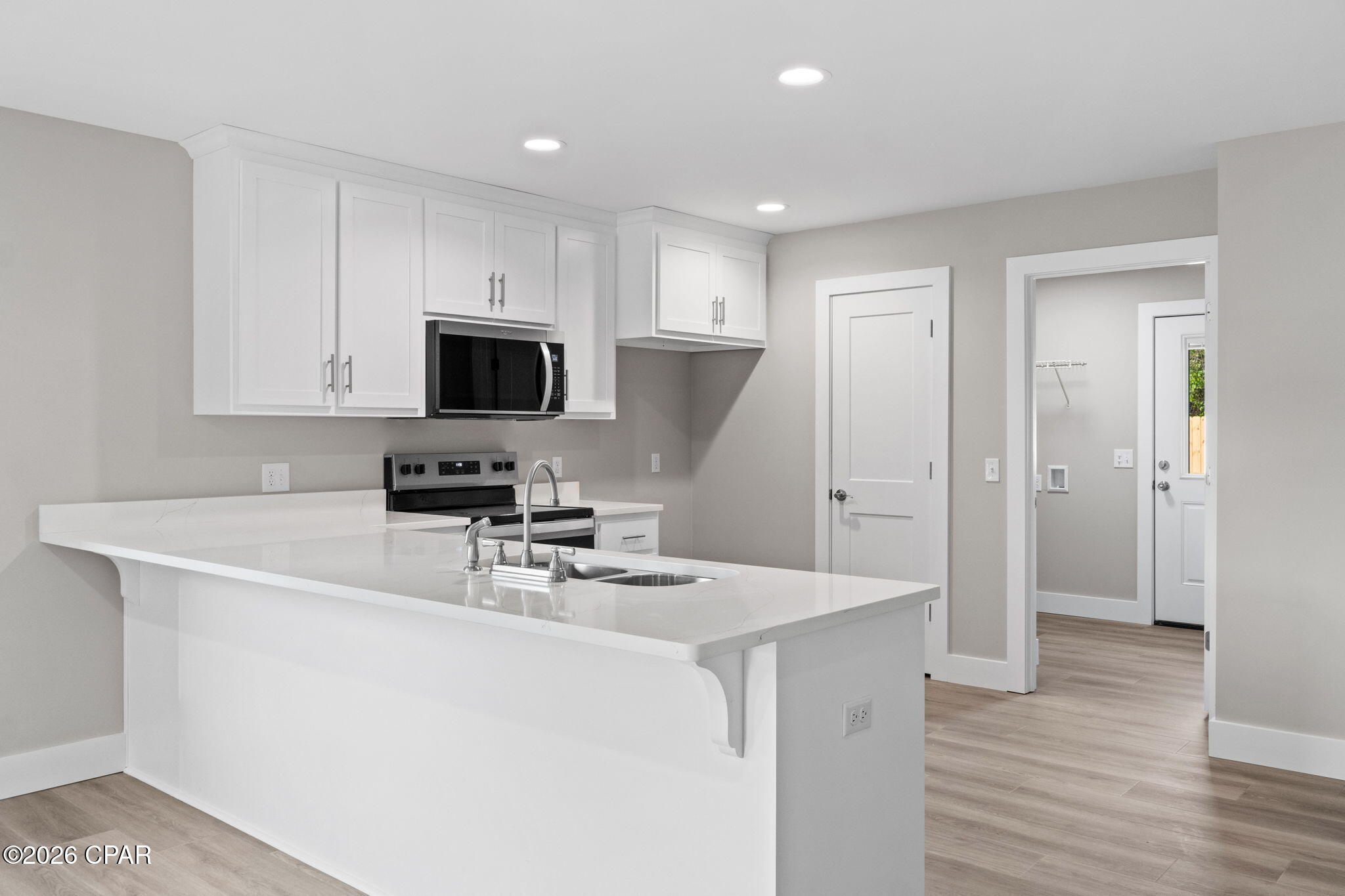 Image 11 For 729 Kirklin Avenue