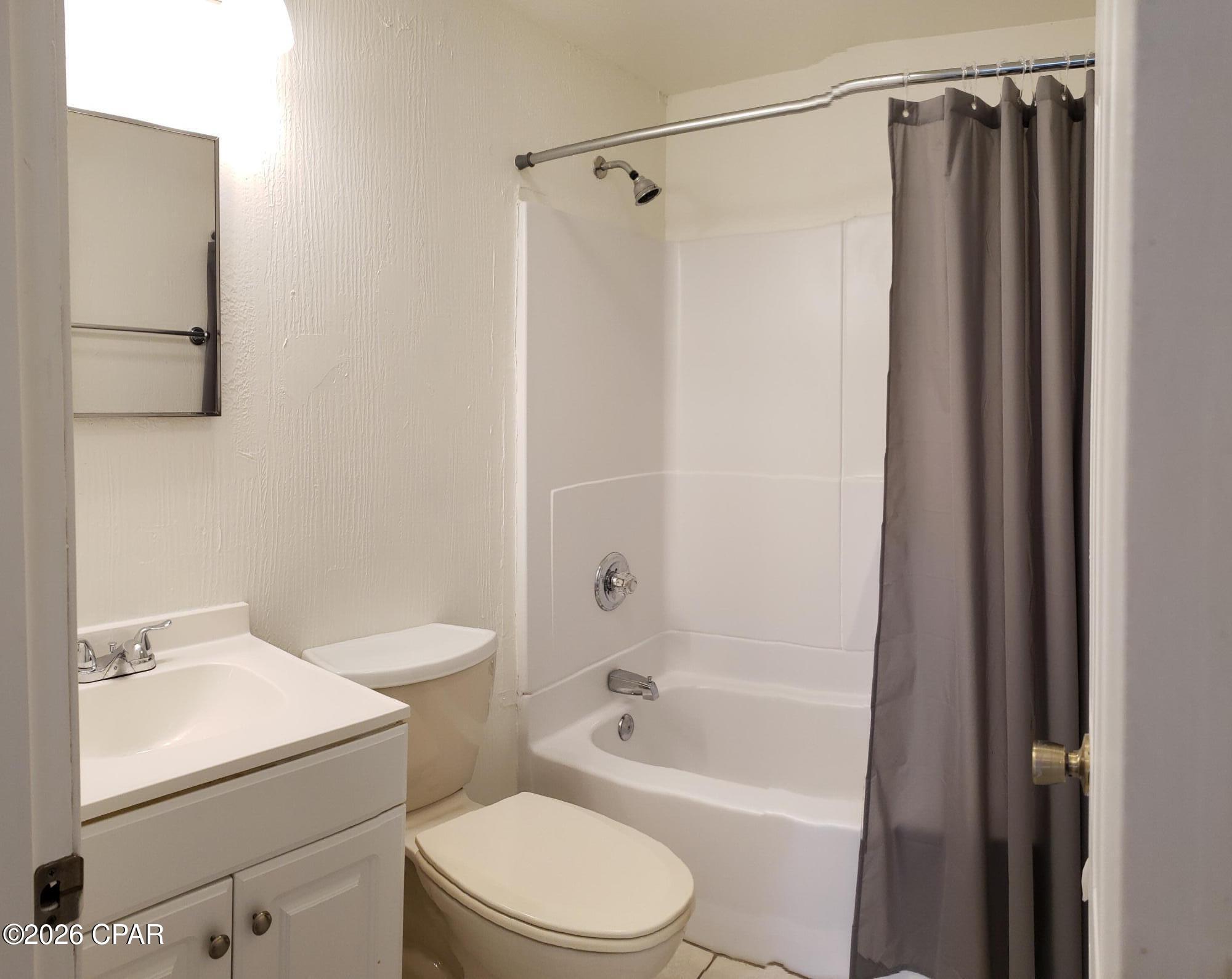 Image 24 For 543 9th Street 541-543