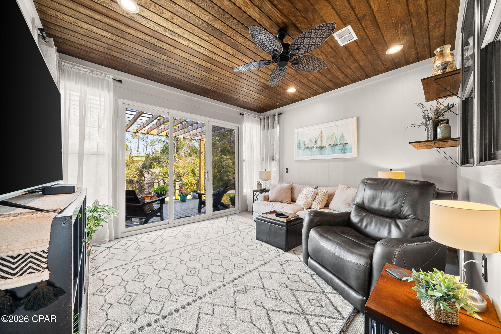 Image 8 For 12560 Emerald Lake Drive