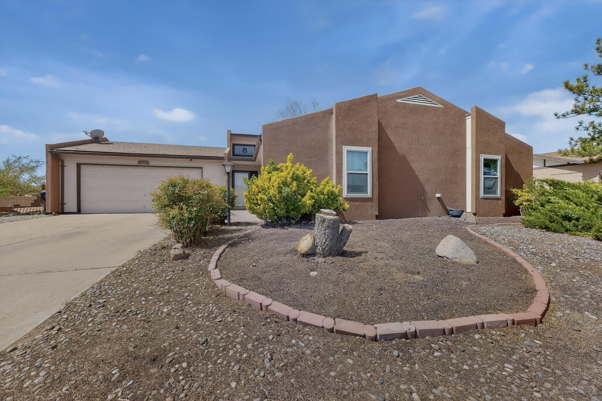 2nd image of 717 Casper Rd Se, Rio Rancho, NM 87124 | MLS# 1100277