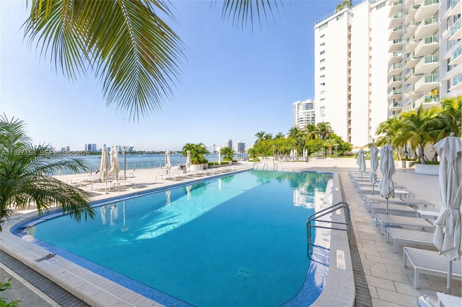 Mirador 1000 Condo