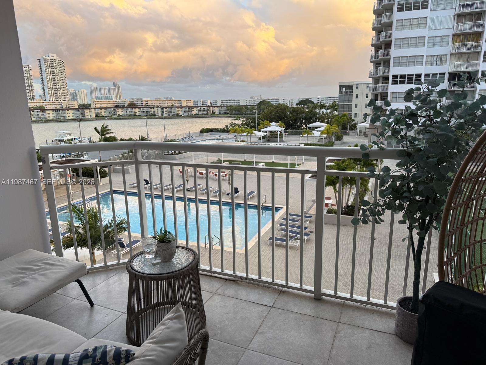 Del Prado Marina