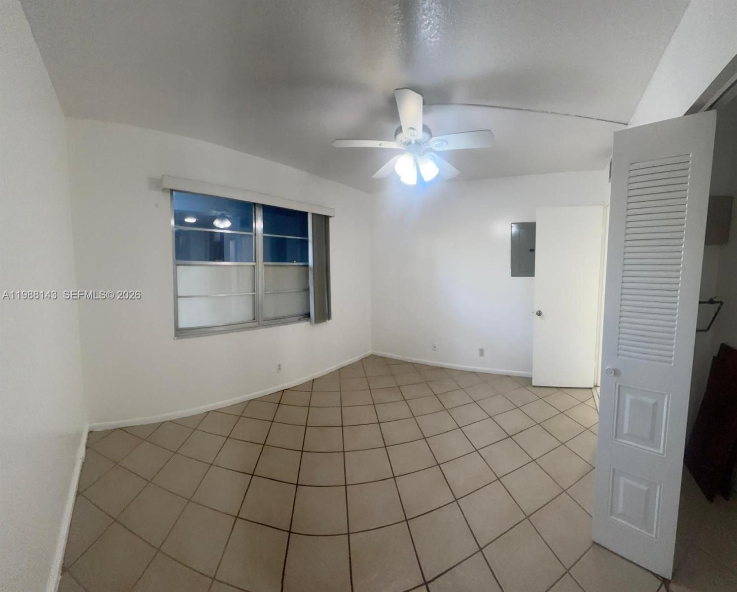 Property photo # 4