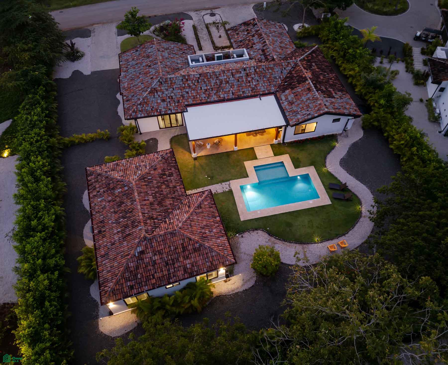 6 bed Single Family Homes For Sale in Santa Cruz, Guanacaste - 1