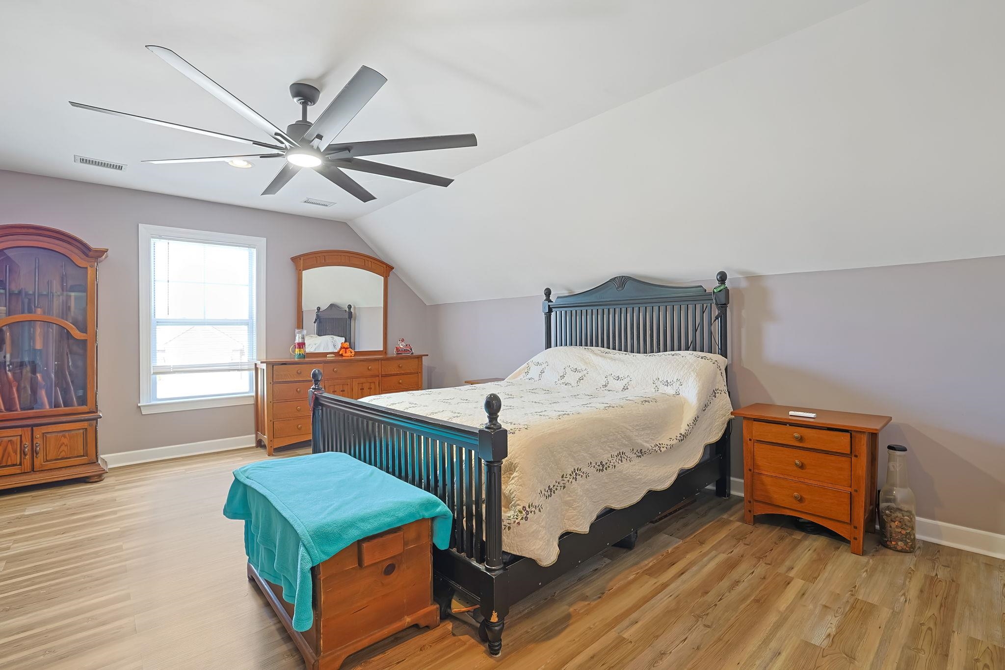 2607613 | Photo 28