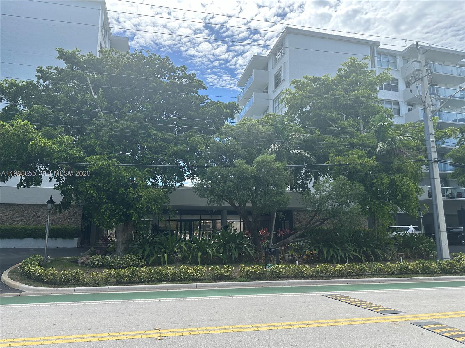 10000 Bay Harbor Dr Unit P H4, Bay Harbor Islands, Florida 33154