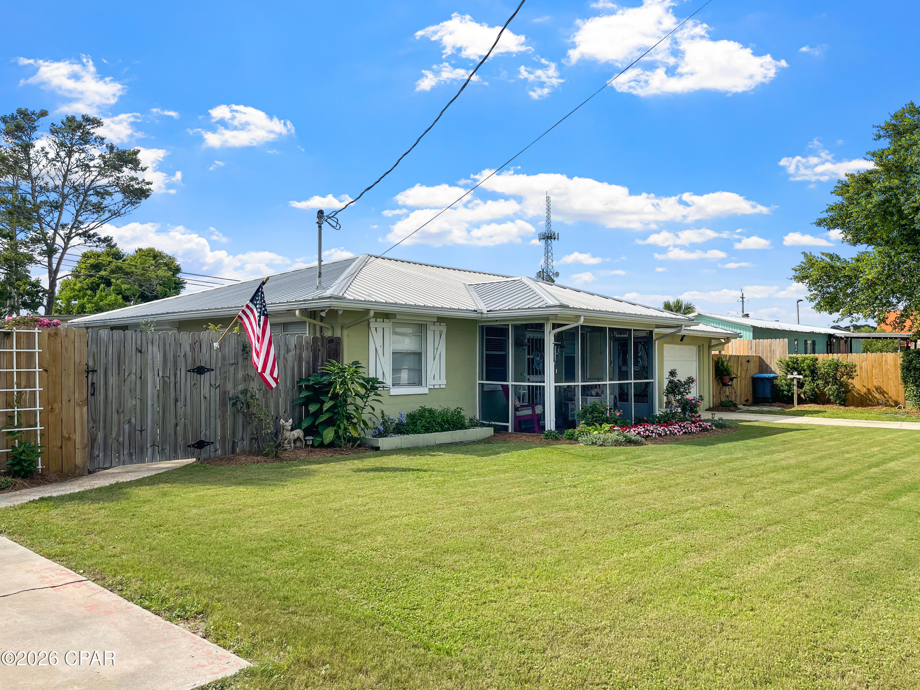 Image 3 For 313 Jasmine Place