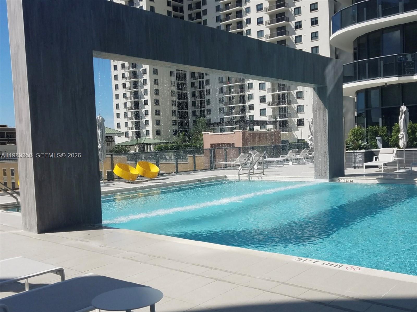 Brickell Heights East Con