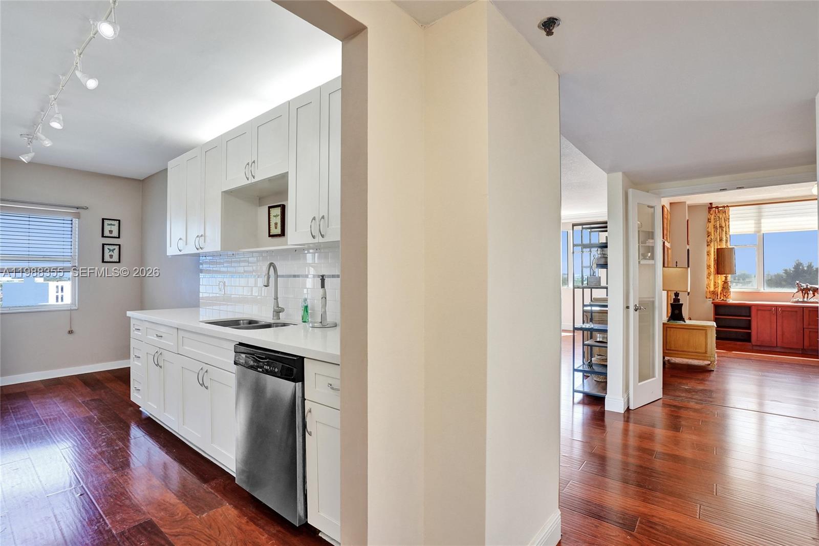 Hillcrest East No 26 Cond