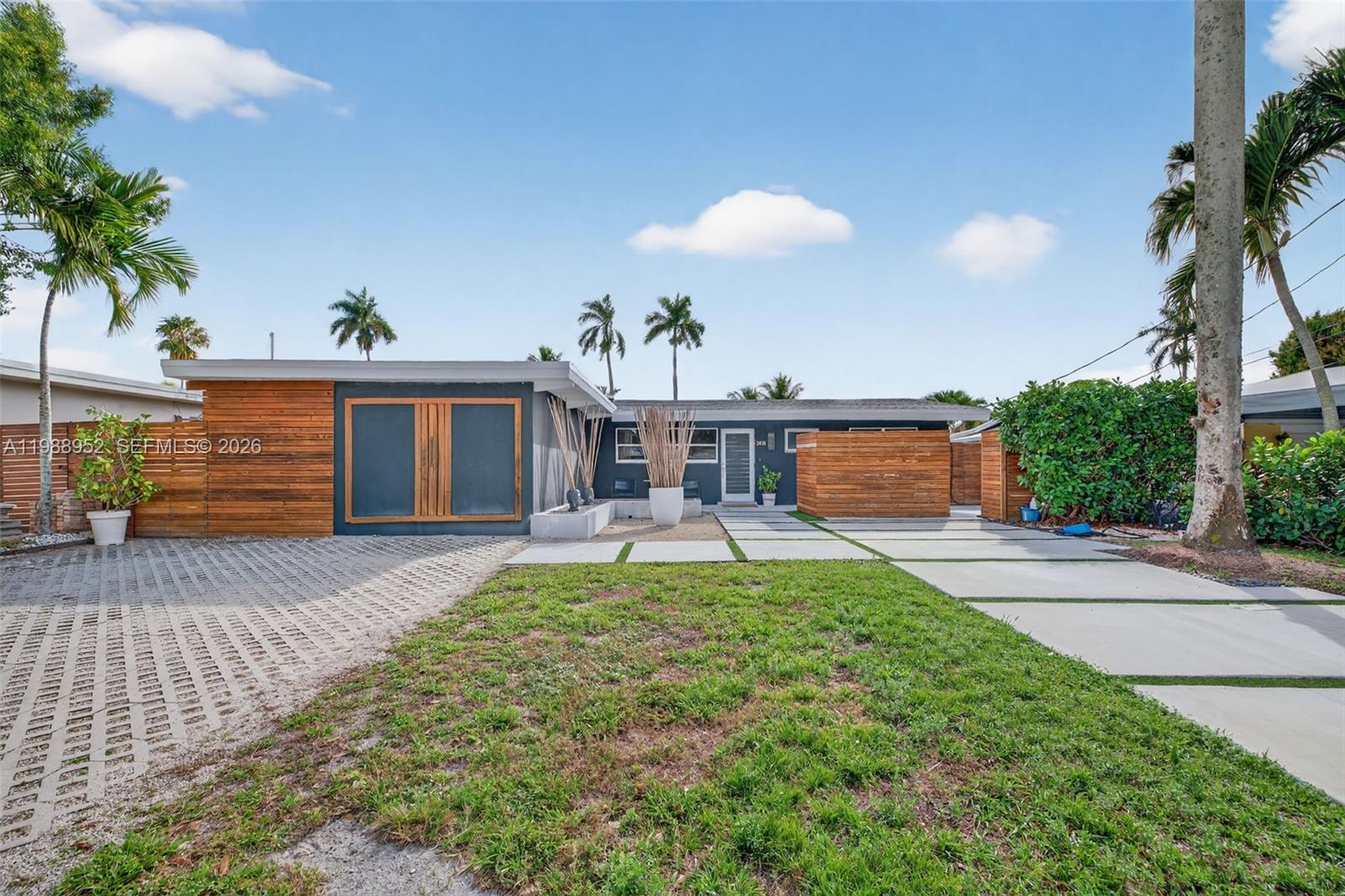 Lauderdale Isles No 2