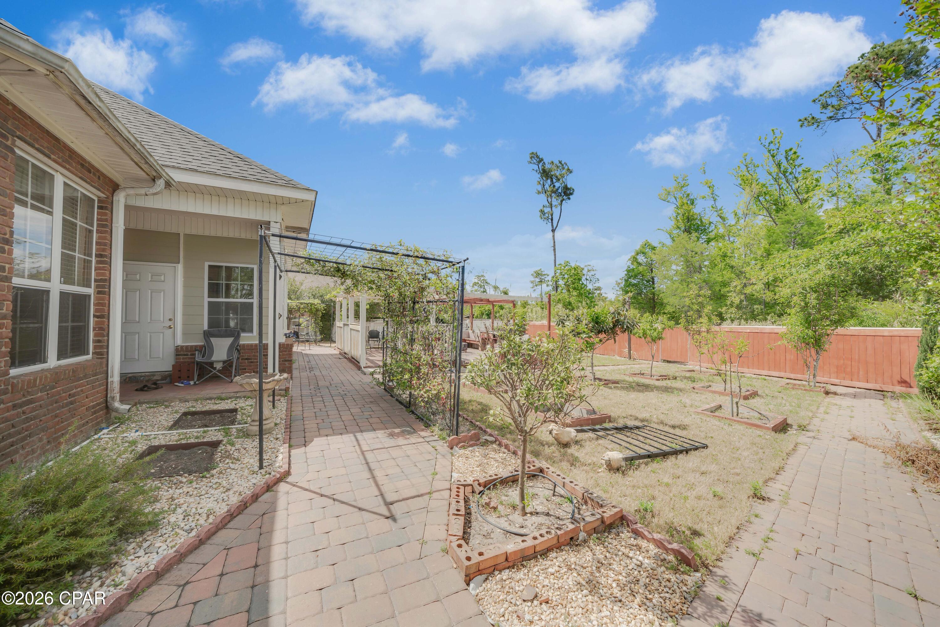 Image 19 For 303 Wood Trail