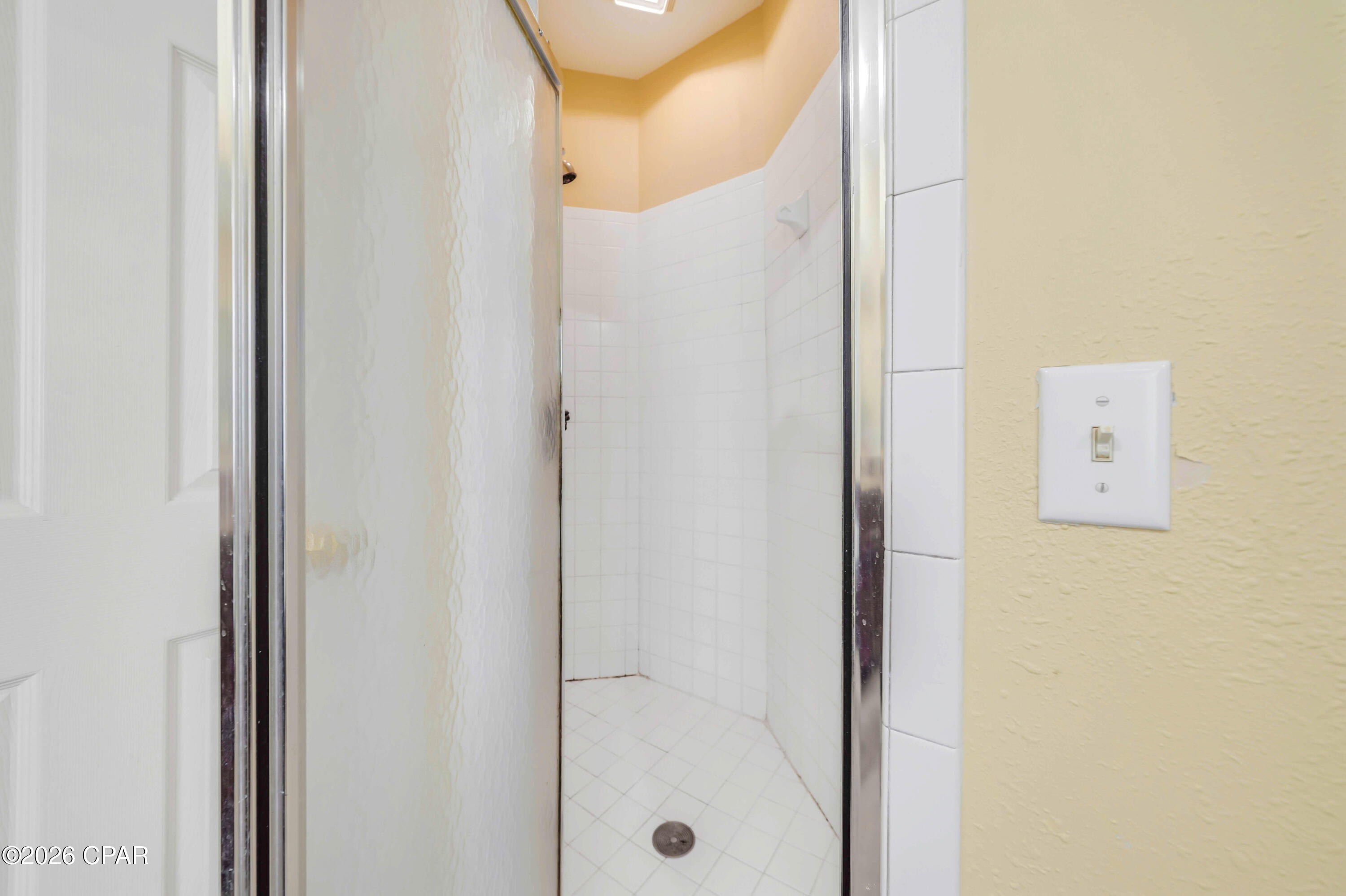 Image 54 For 303 Wood Trail