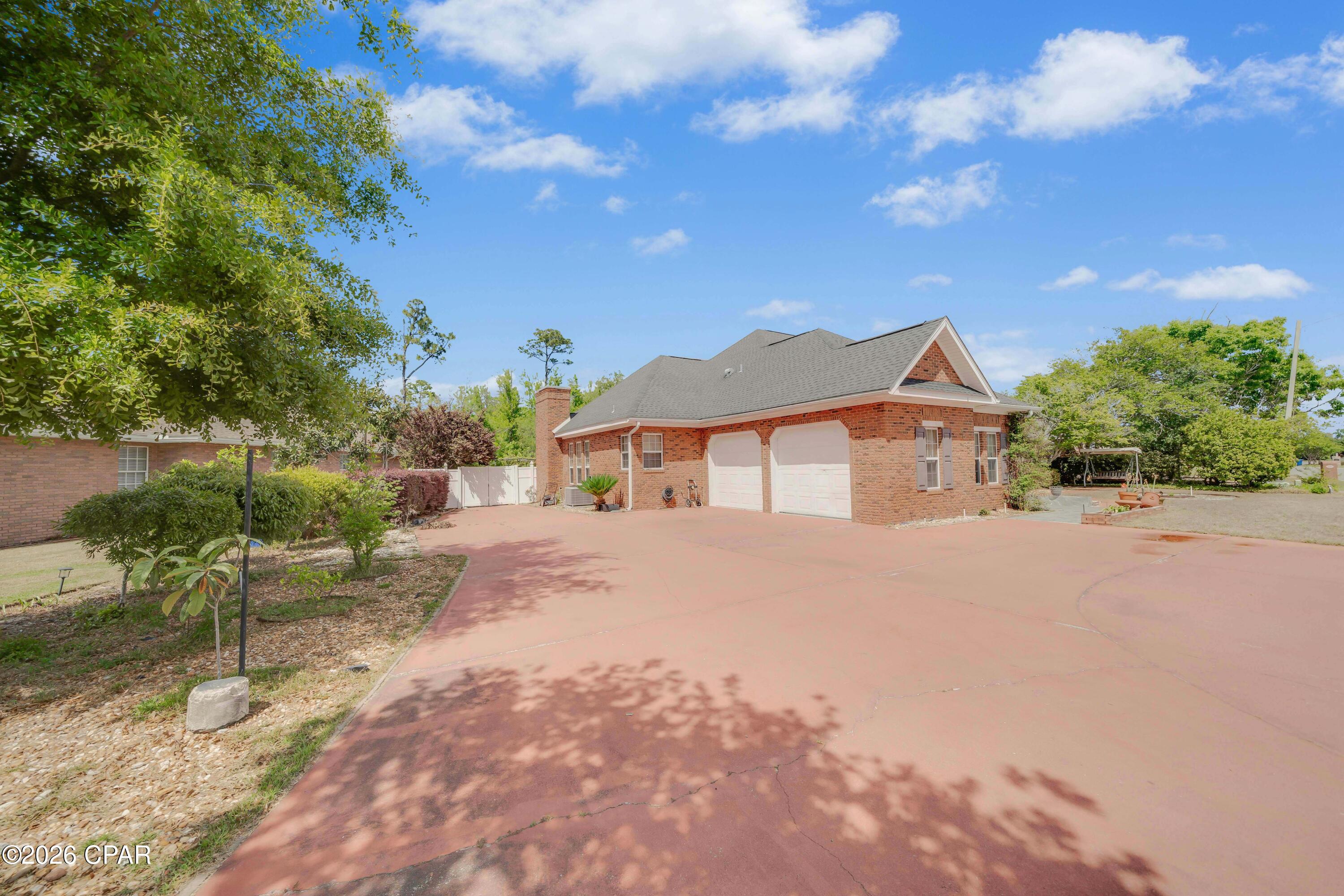 Image 6 For 303 Wood Trail